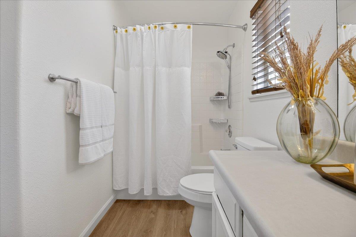 Detail Gallery Image 10 of 38 For 821 Feather Ct, Hollister,  CA 95023 - 4 Beds | 2 Baths