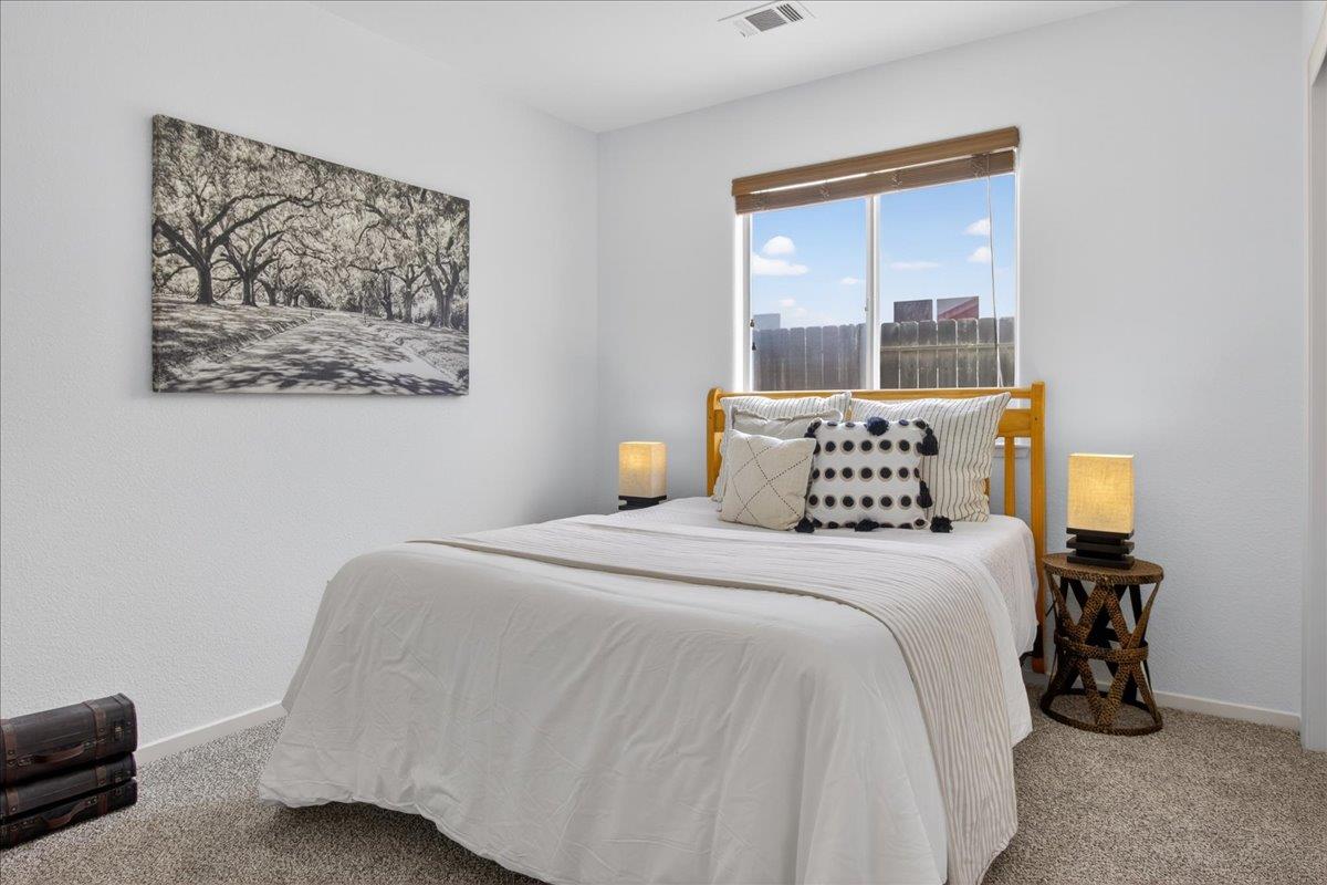 Detail Gallery Image 12 of 38 For 821 Feather Ct, Hollister,  CA 95023 - 4 Beds | 2 Baths