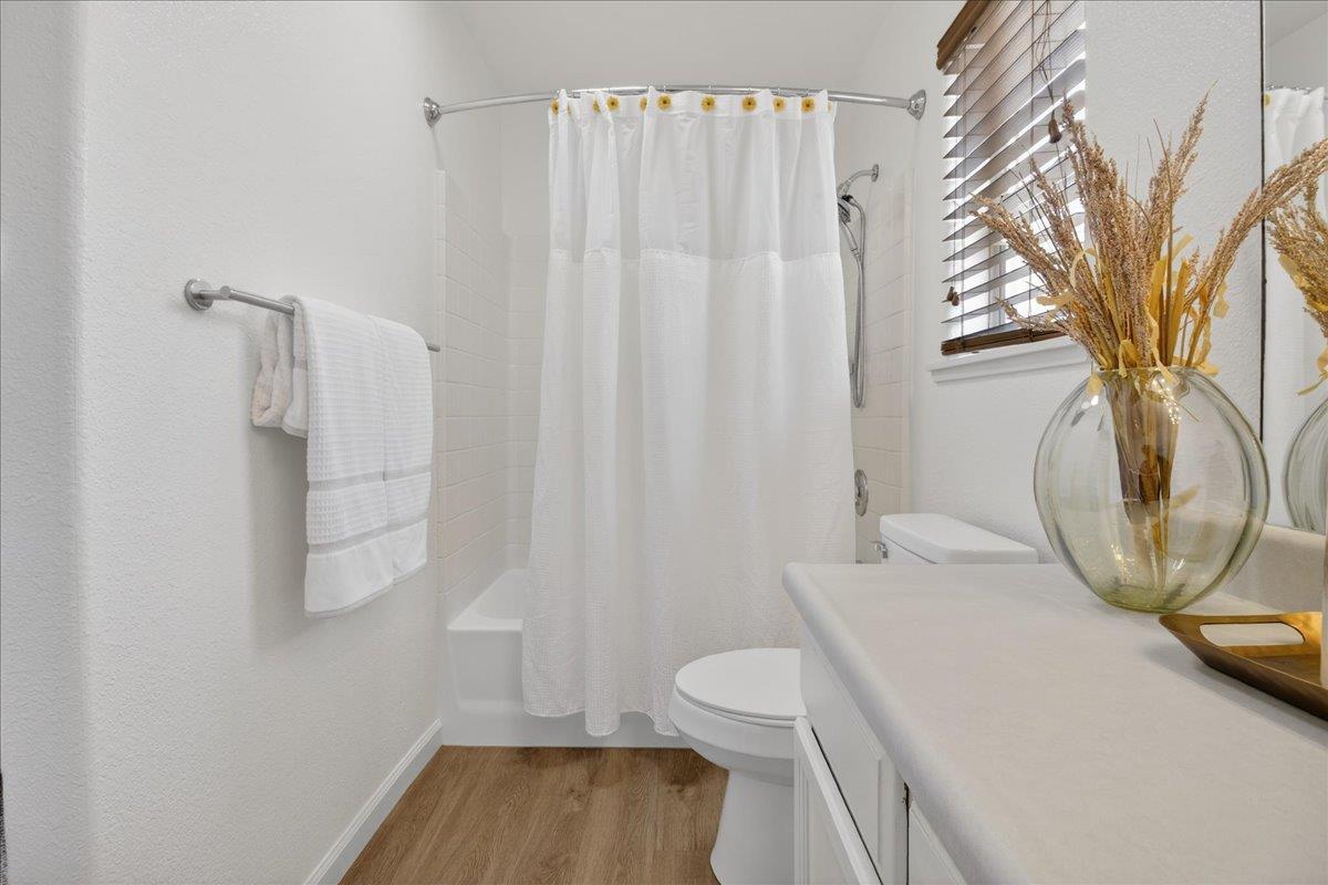 Detail Gallery Image 9 of 38 For 821 Feather Ct, Hollister,  CA 95023 - 4 Beds | 2 Baths