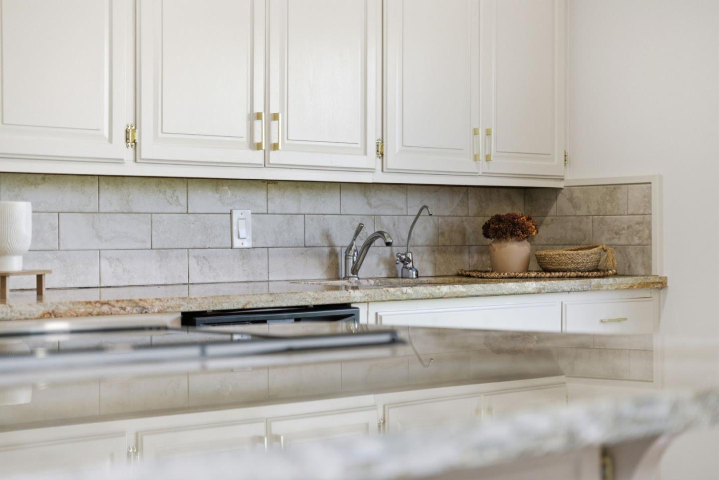 Detail Gallery Image 16 of 44 For 2711 Toledo Ave, Santa Clara,  CA 95051 - 3 Beds | 2 Baths