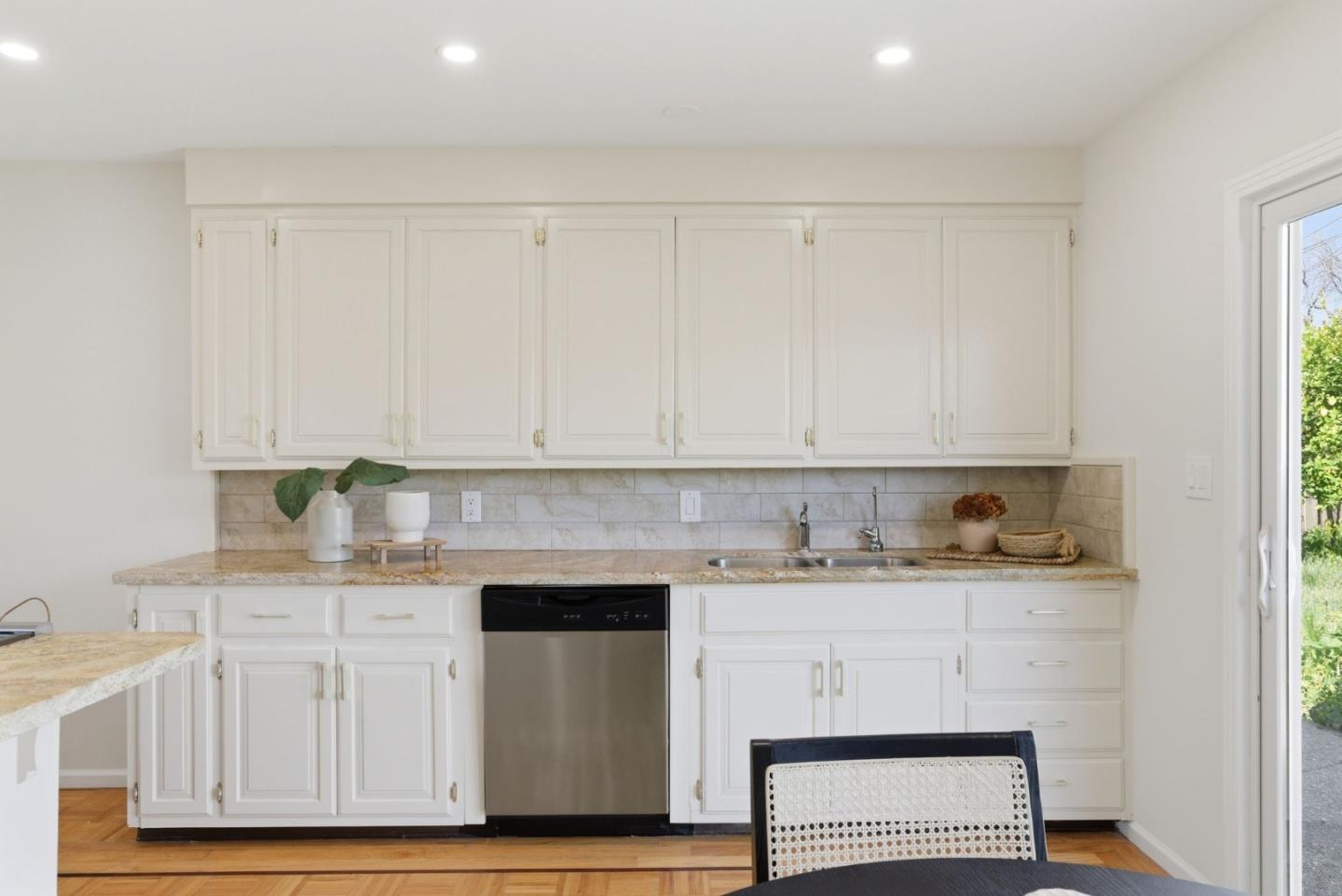 Detail Gallery Image 18 of 44 For 2711 Toledo Ave, Santa Clara,  CA 95051 - 3 Beds | 2 Baths