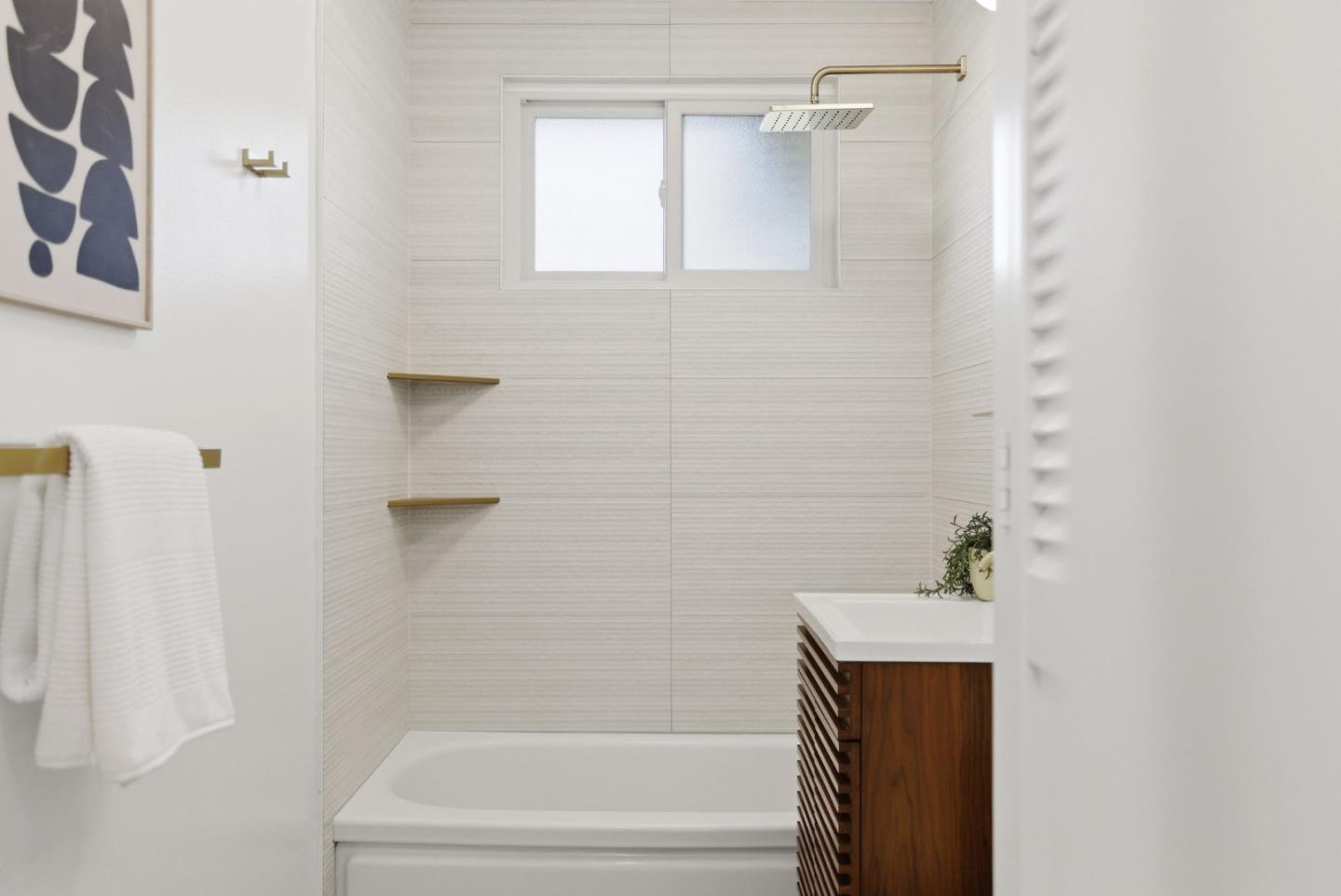 Detail Gallery Image 23 of 44 For 2711 Toledo Ave, Santa Clara,  CA 95051 - 3 Beds | 2 Baths