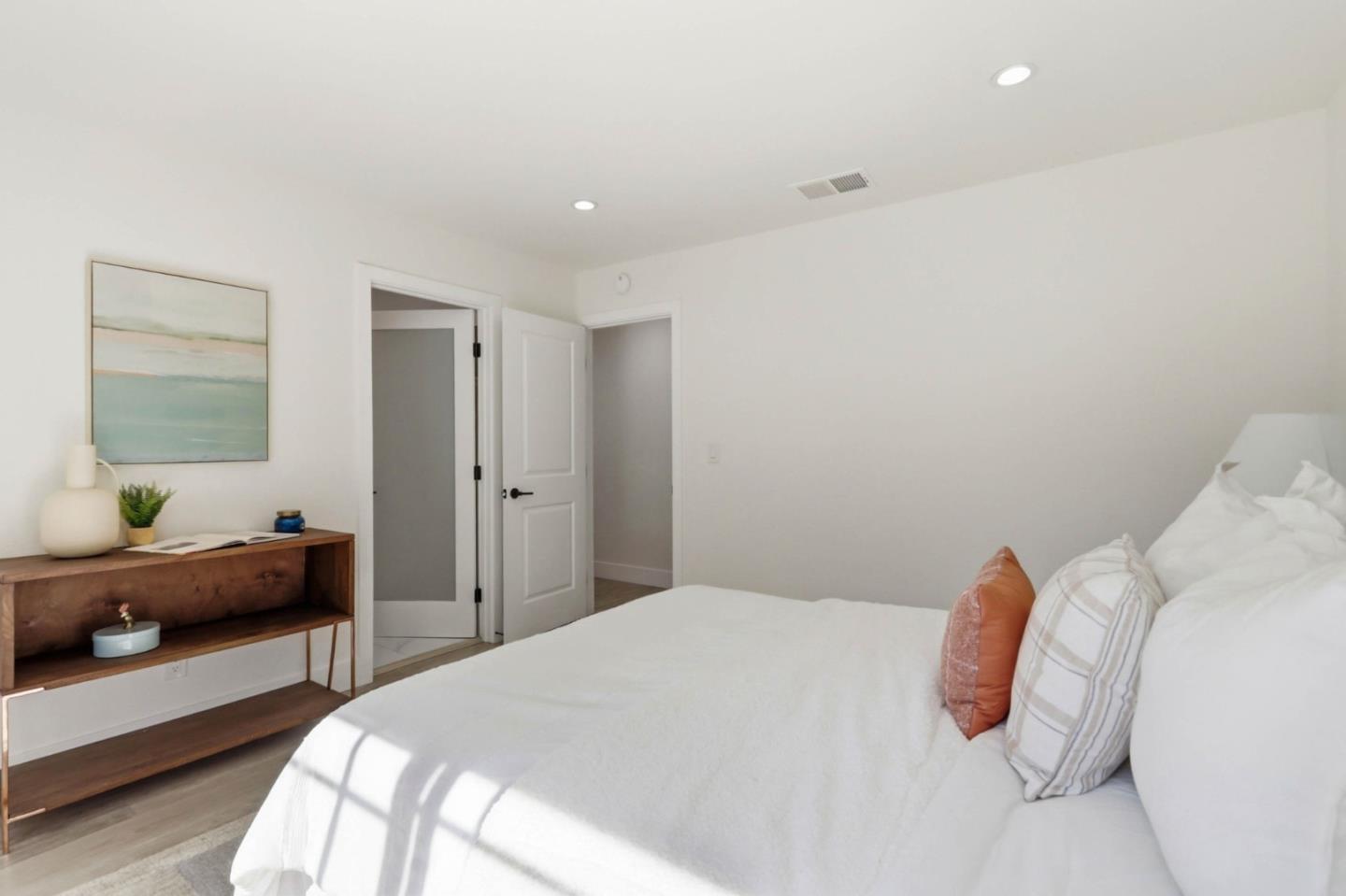 Detail Gallery Image 27 of 50 For 1122 Lynhurst Way, San Jose,  CA 95118 - 4 Beds | 2 Baths