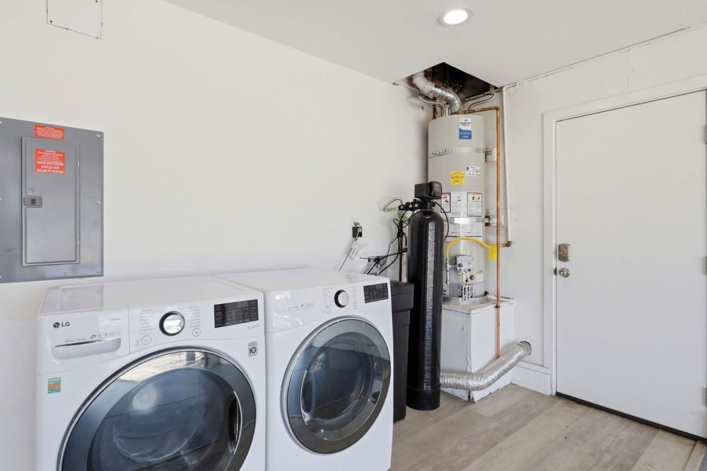 Detail Gallery Image 38 of 50 For 1122 Lynhurst Way, San Jose,  CA 95118 - 4 Beds | 2 Baths