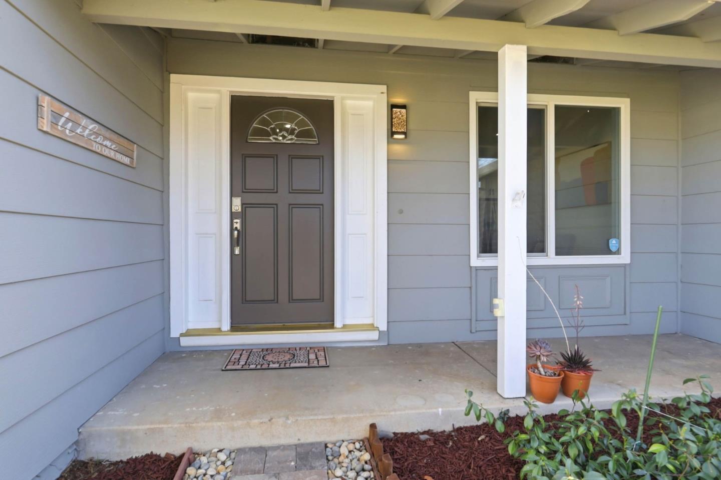 Detail Gallery Image 4 of 50 For 1122 Lynhurst Way, San Jose,  CA 95118 - 4 Beds | 2 Baths