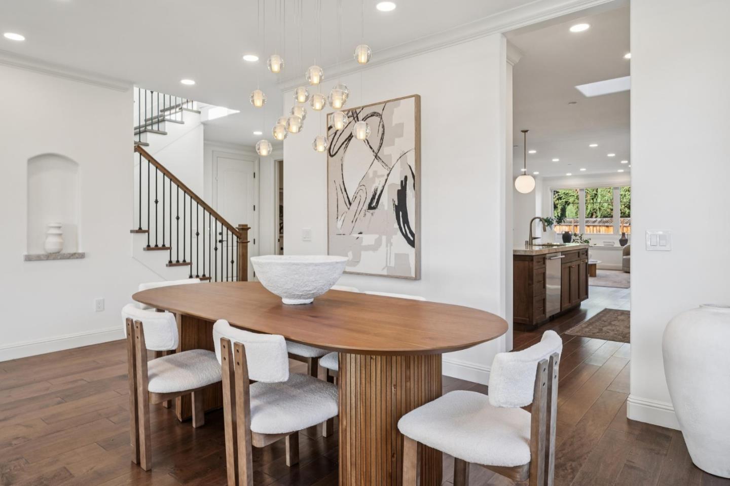 Detail Gallery Image 12 of 33 For 3011 Bryant St, Palo Alto,  CA 94306 - 4 Beds | 3/1 Baths