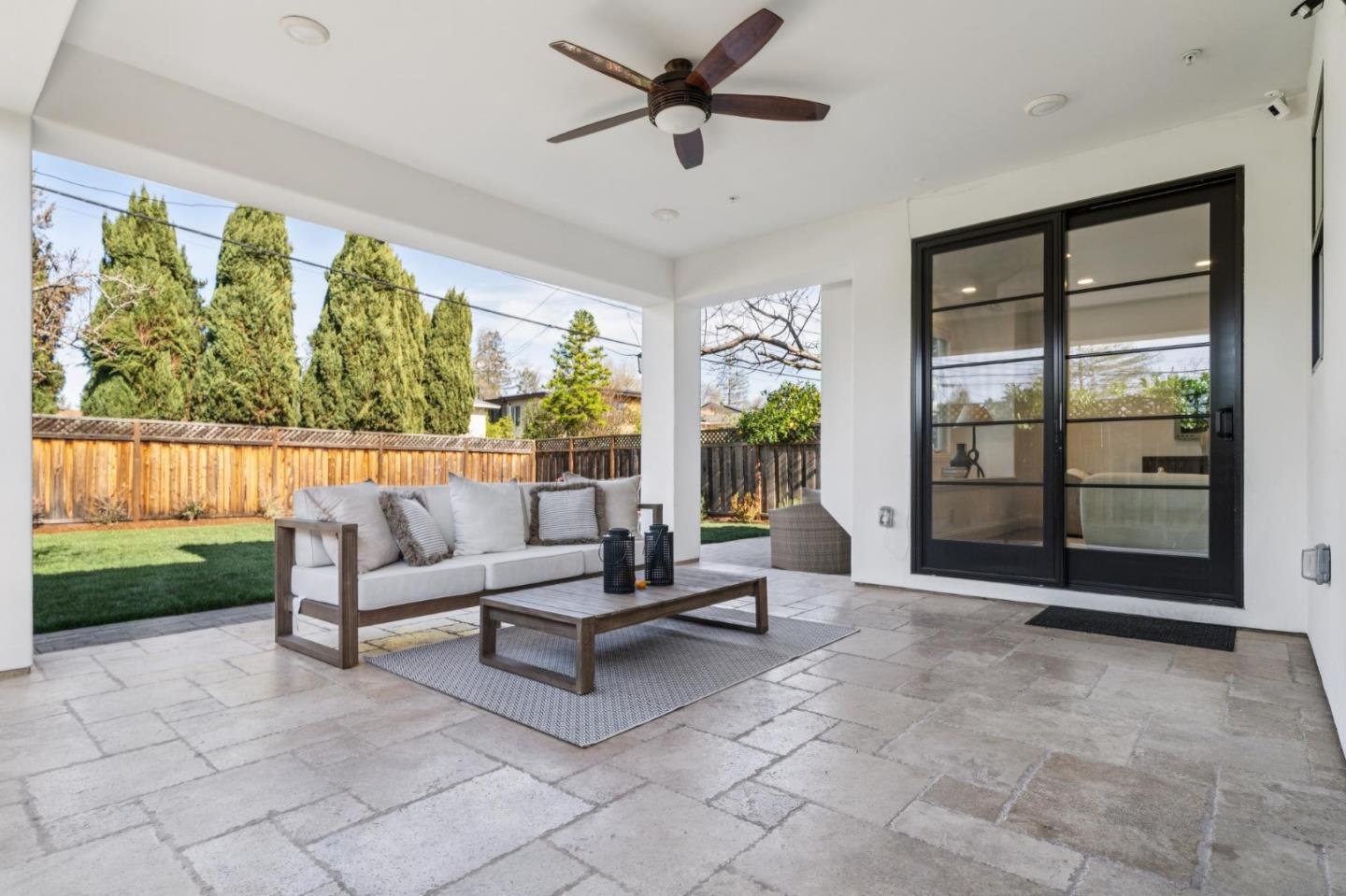 Detail Gallery Image 32 of 33 For 3011 Bryant St, Palo Alto,  CA 94306 - 4 Beds | 3/1 Baths