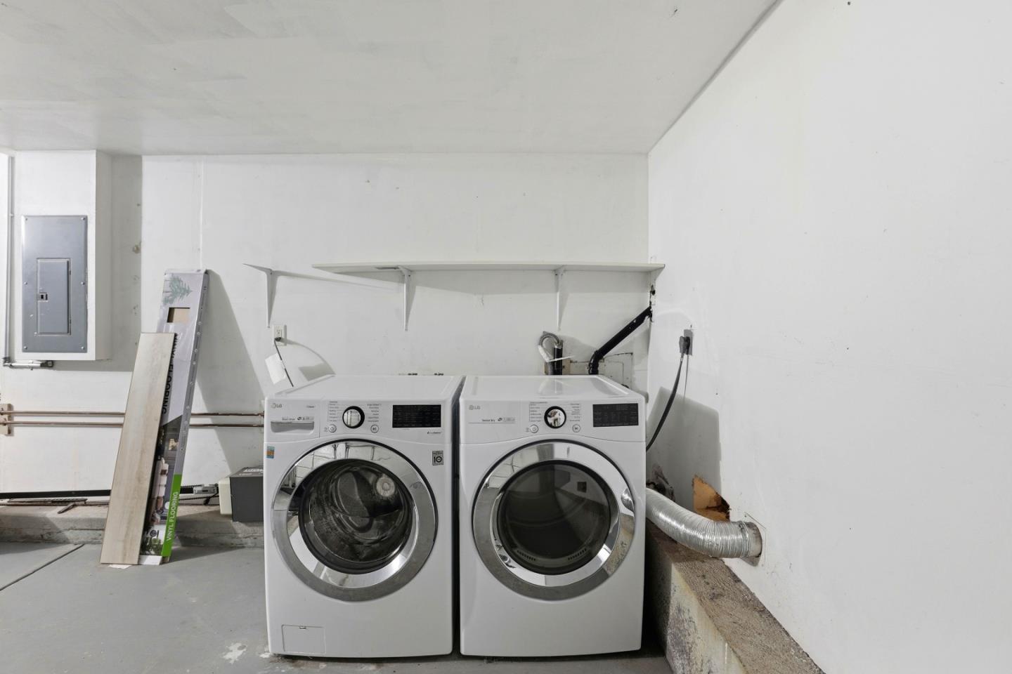 Detail Gallery Image 23 of 25 For 828 Steve Courter Way, Daly City,  CA 94014 - 3 Beds | 2/1 Baths