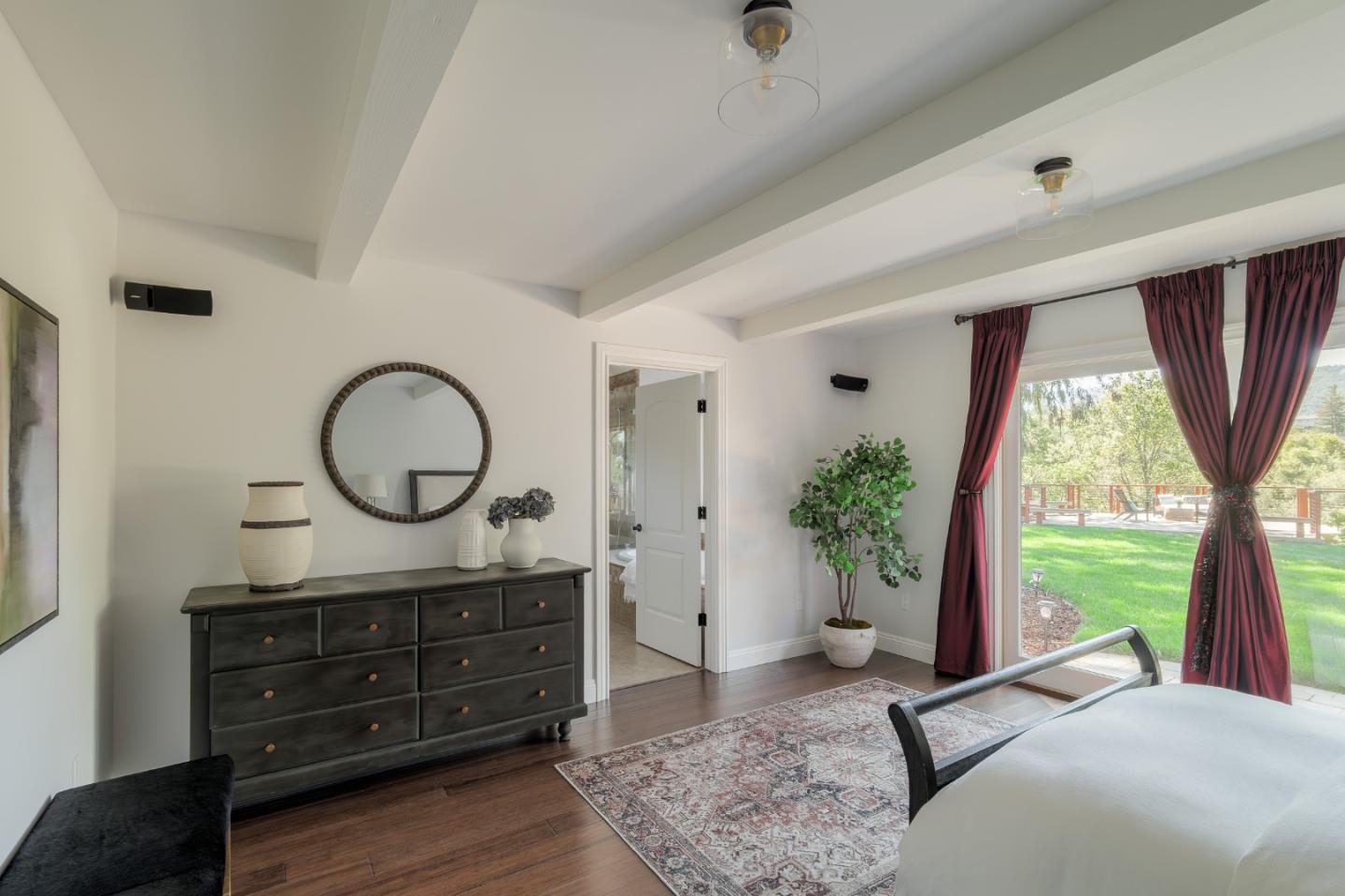 Detail Gallery Image 16 of 43 For 475 Fir Ln, Los Altos,  CA 94024 - 4 Beds | 4 Baths