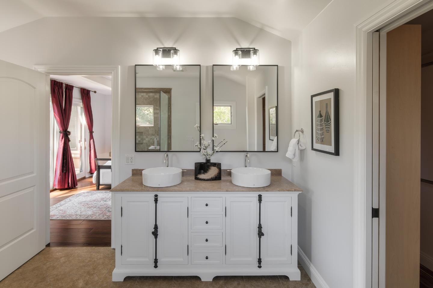 Detail Gallery Image 17 of 43 For 475 Fir Ln, Los Altos,  CA 94024 - 4 Beds | 4 Baths