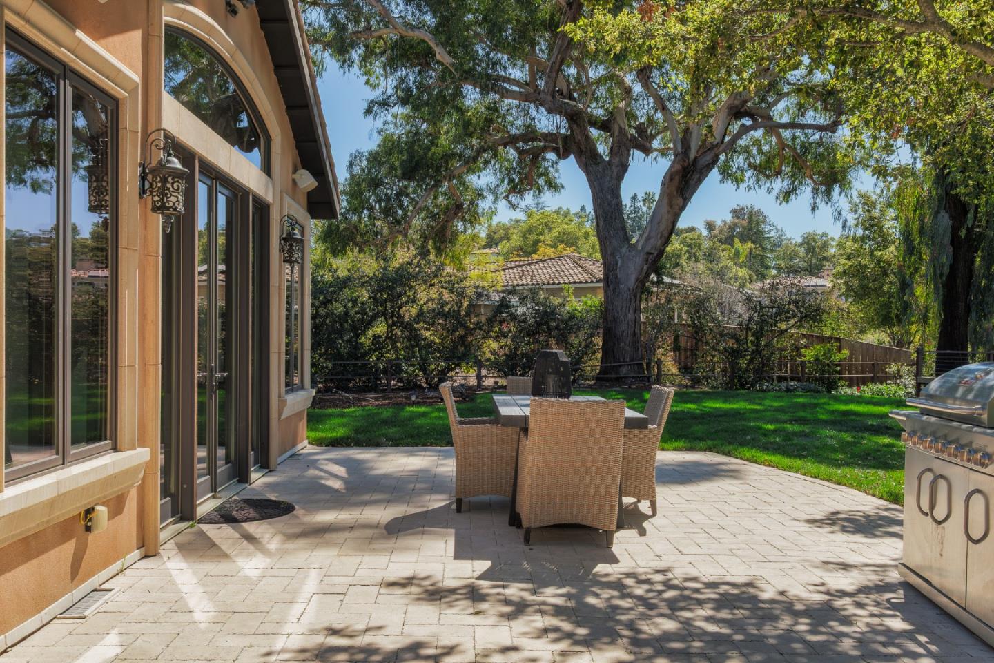 Detail Gallery Image 35 of 43 For 475 Fir Ln, Los Altos,  CA 94024 - 4 Beds | 4 Baths