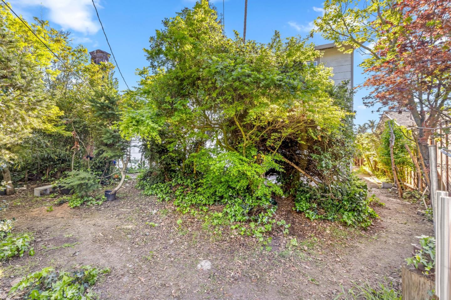 Detail Gallery Image 42 of 45 For 2178 Ashwood Ln, San Jose,  CA 95132 - 5 Beds | 2/1 Baths