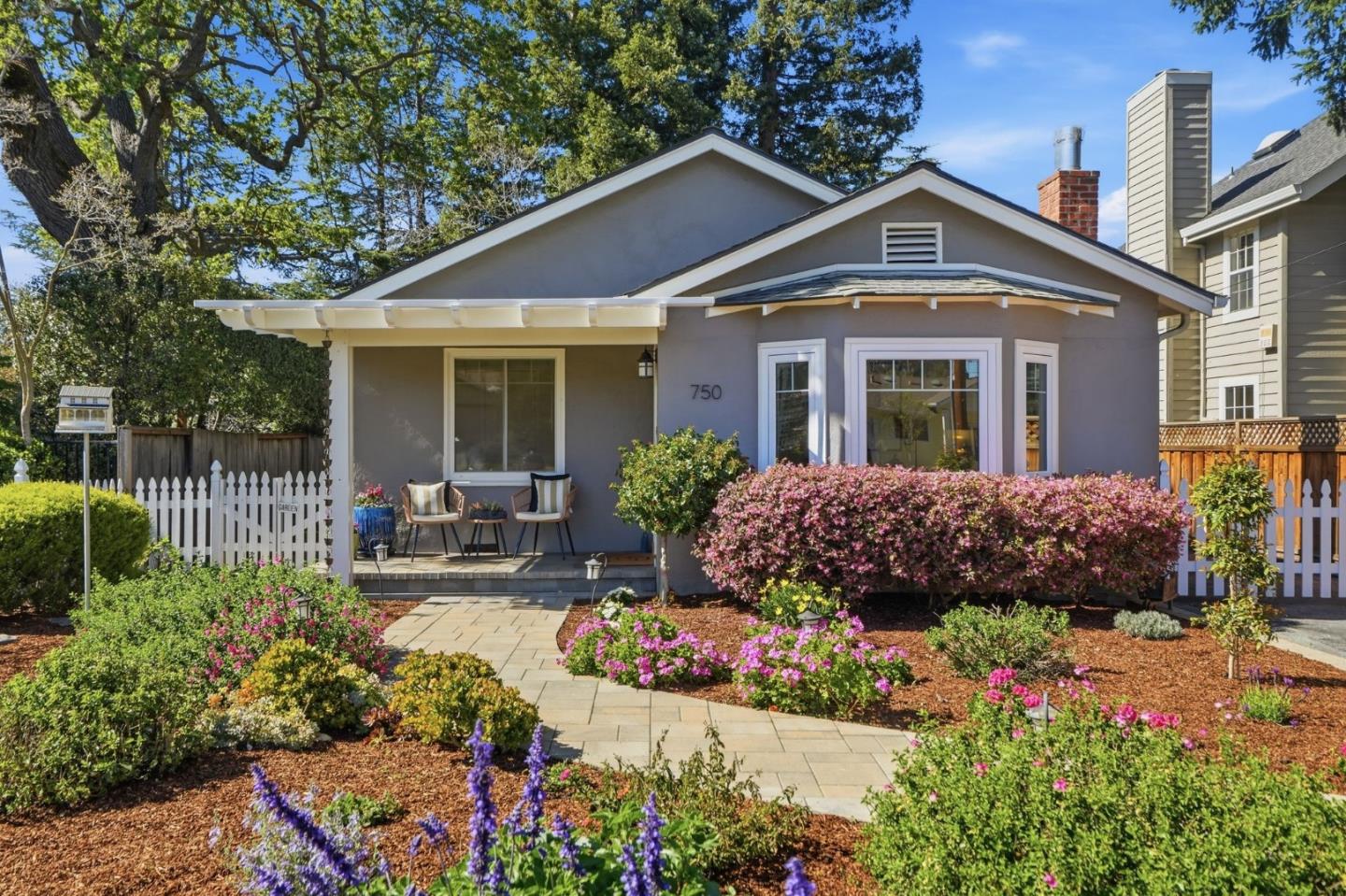 Front Image Thumbnail for ML82038308