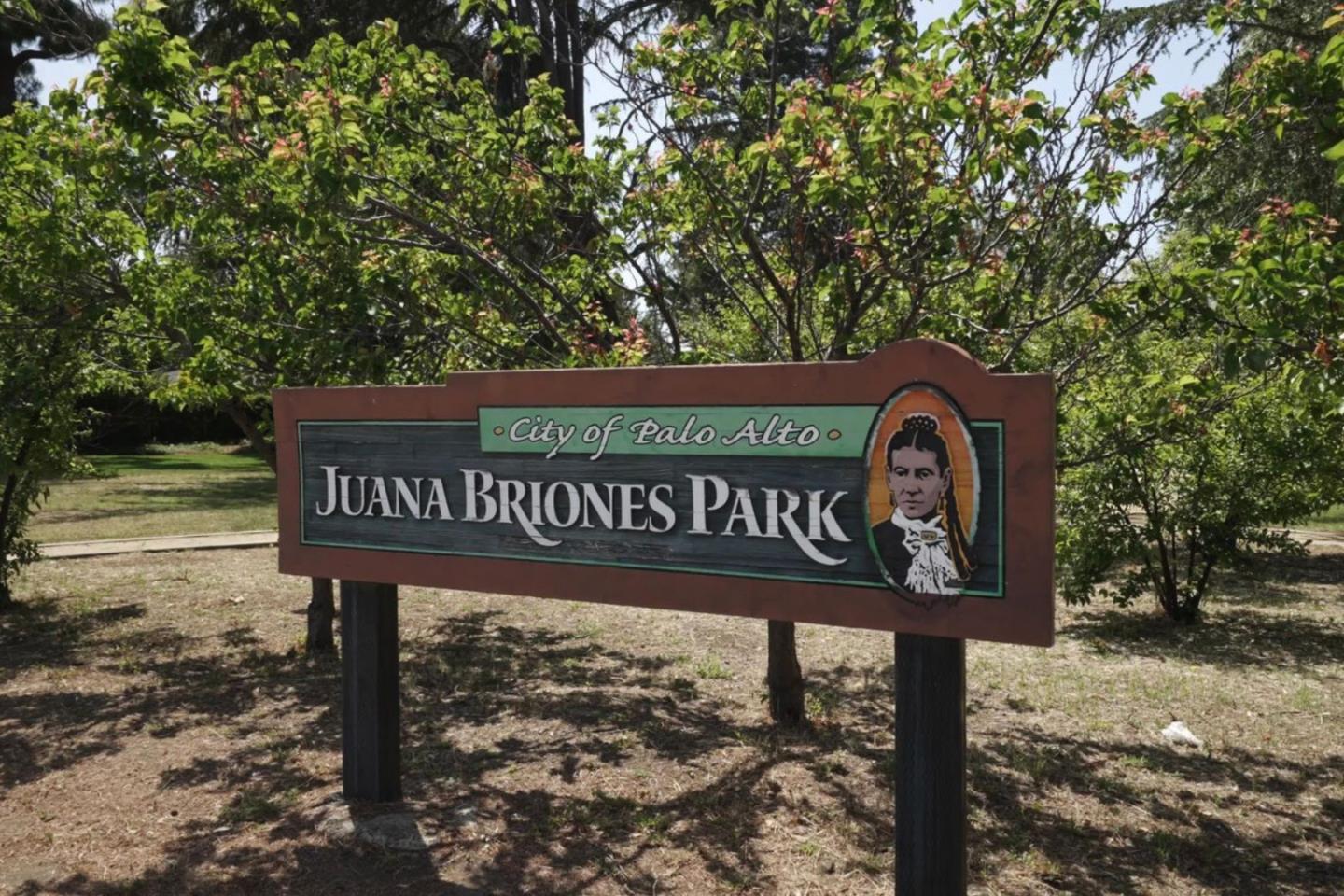 Detail Gallery Image 52 of 52 For 750 Los Robles Ave, Palo Alto,  CA 94306 - 3 Beds | 2 Baths