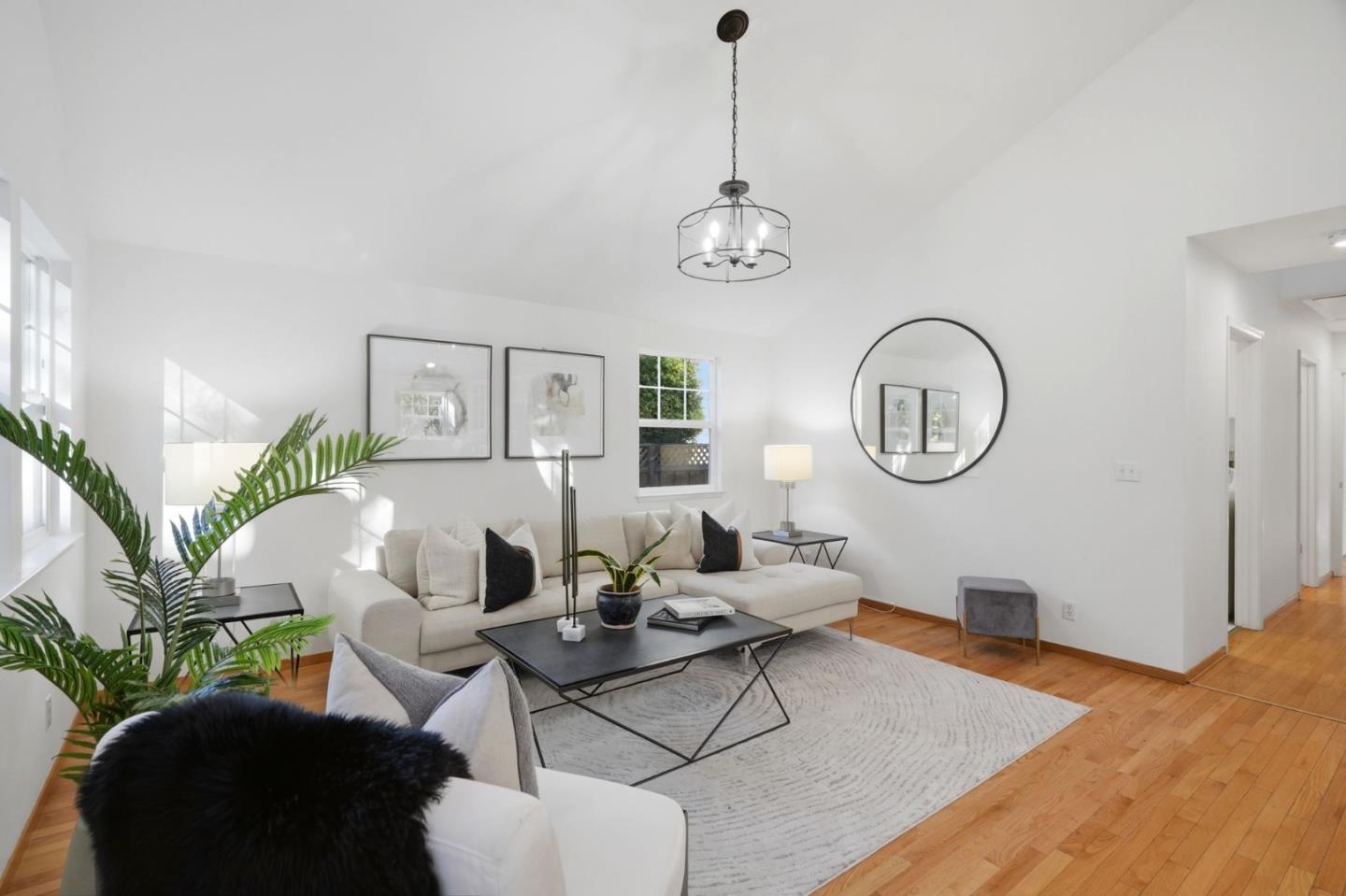 Detail Gallery Image 9 of 52 For 750 Los Robles Ave, Palo Alto,  CA 94306 - 3 Beds | 2 Baths