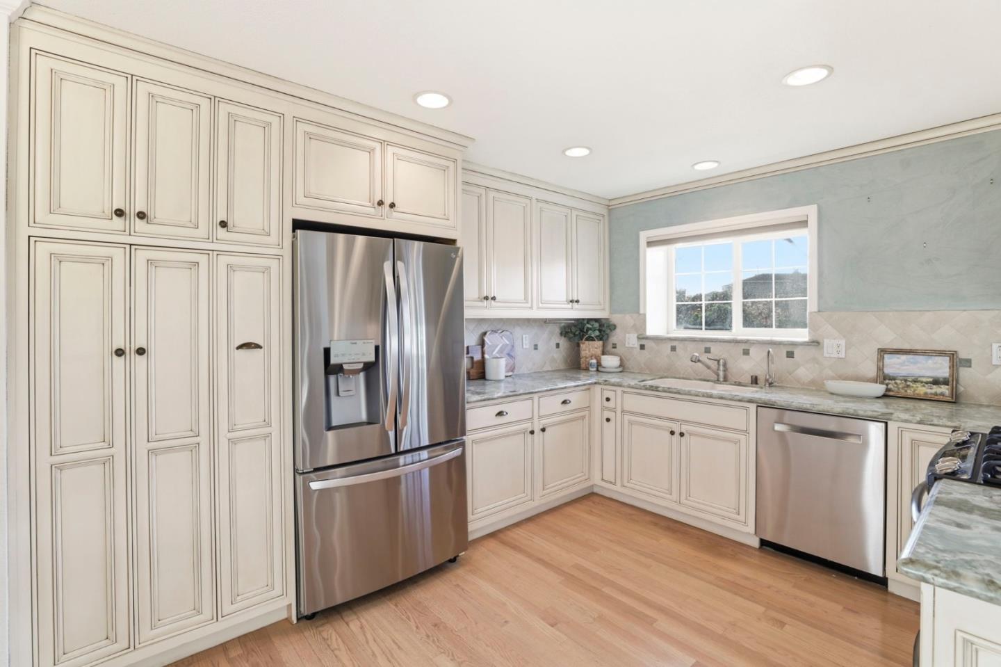 Detail Gallery Image 15 of 44 For 1375 Colleen Way, Campbell,  CA 95008 - 4 Beds | 2 Baths