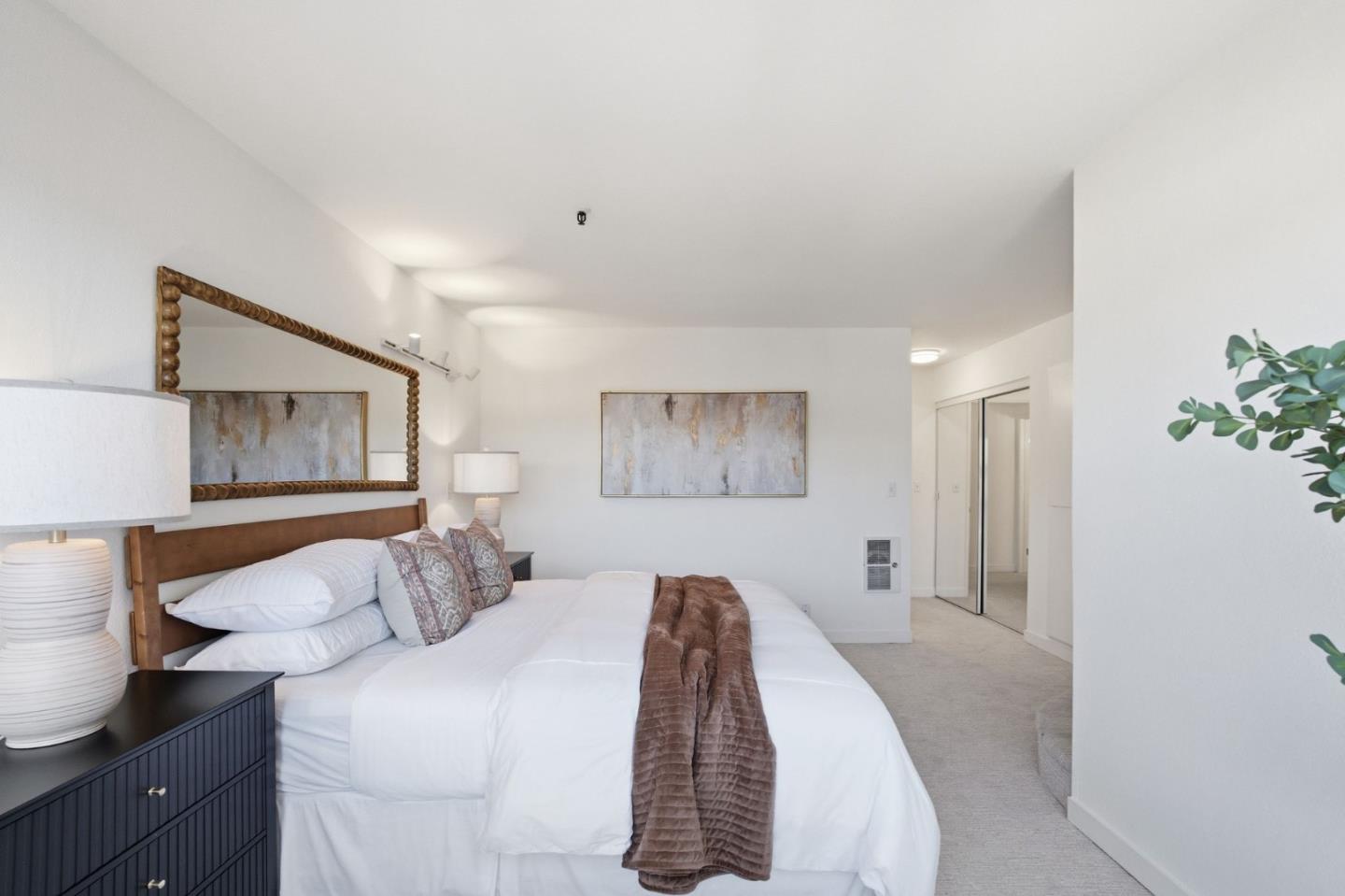 Detail Gallery Image 19 of 29 For 685 High St 5a,  Palo Alto,  CA 94301 - 2 Beds | 2/1 Baths