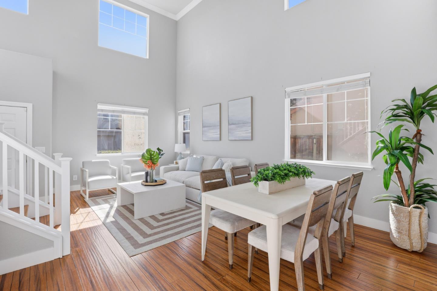 Detail Gallery Image 10 of 43 For 609 Rockspray Cir, Pittsburg,  CA 94565 - 4 Beds | 2/1 Baths