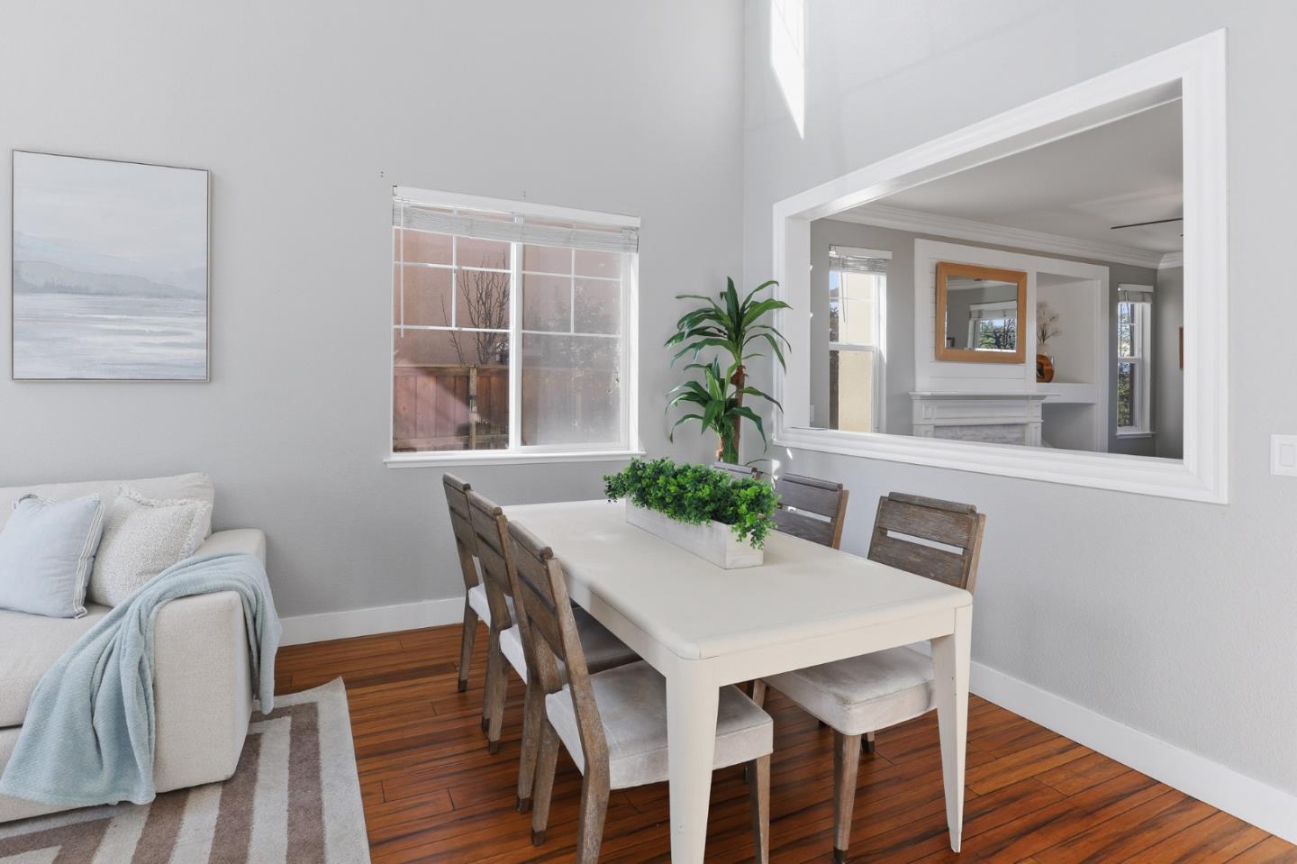 Detail Gallery Image 6 of 43 For 609 Rockspray Cir, Pittsburg,  CA 94565 - 4 Beds | 2/1 Baths