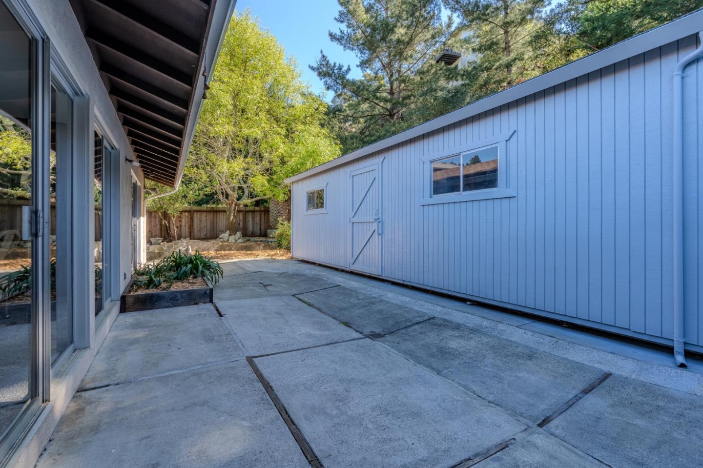 Detail Gallery Image 30 of 43 For 800 Oddstad Blvd, Pacifica,  CA 94044 - 3 Beds | 2/1 Baths