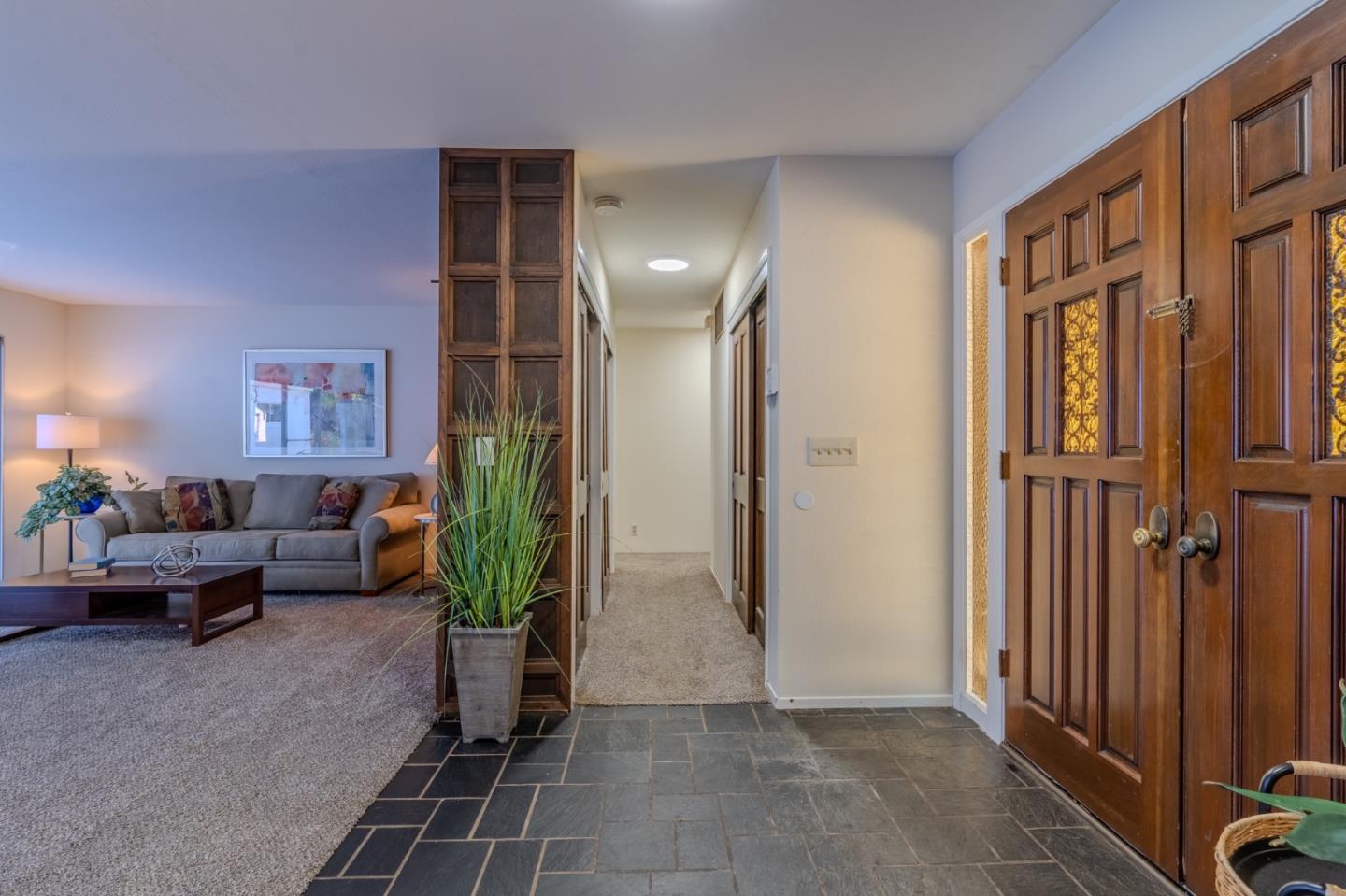 Detail Gallery Image 4 of 43 For 800 Oddstad Blvd, Pacifica,  CA 94044 - 3 Beds | 2/1 Baths