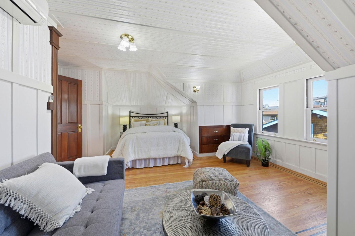 Detail Gallery Image 25 of 58 For 809 E 5th Ave, San Mateo,  CA 94402 - 3 Beds | 4 Baths