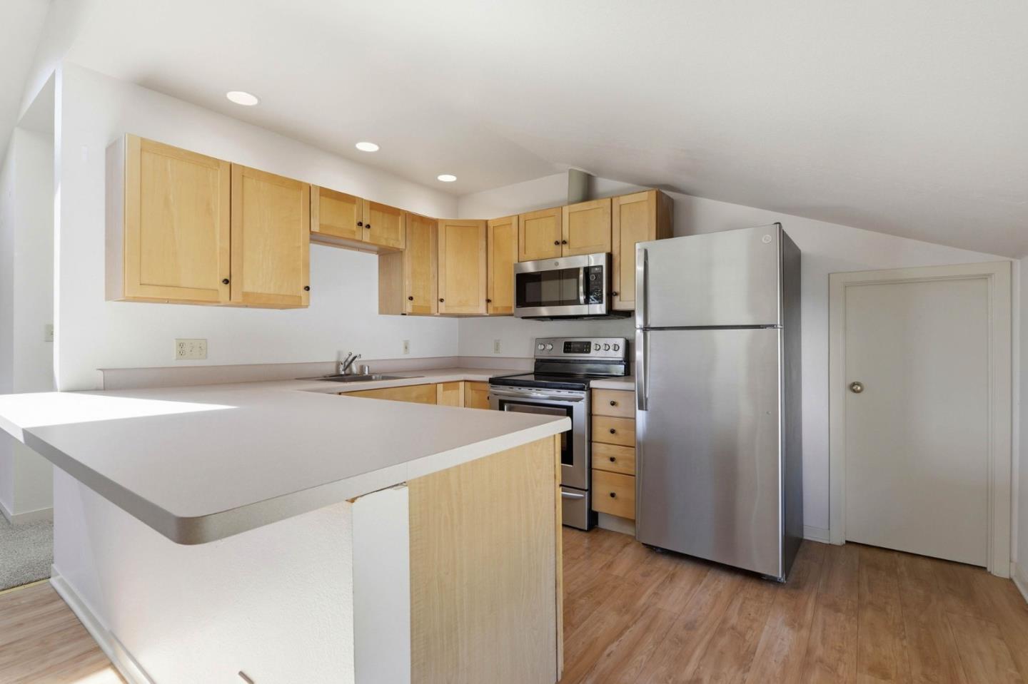 Detail Gallery Image 49 of 58 For 809 E 5th Ave, San Mateo,  CA 94402 - 3 Beds | 4 Baths