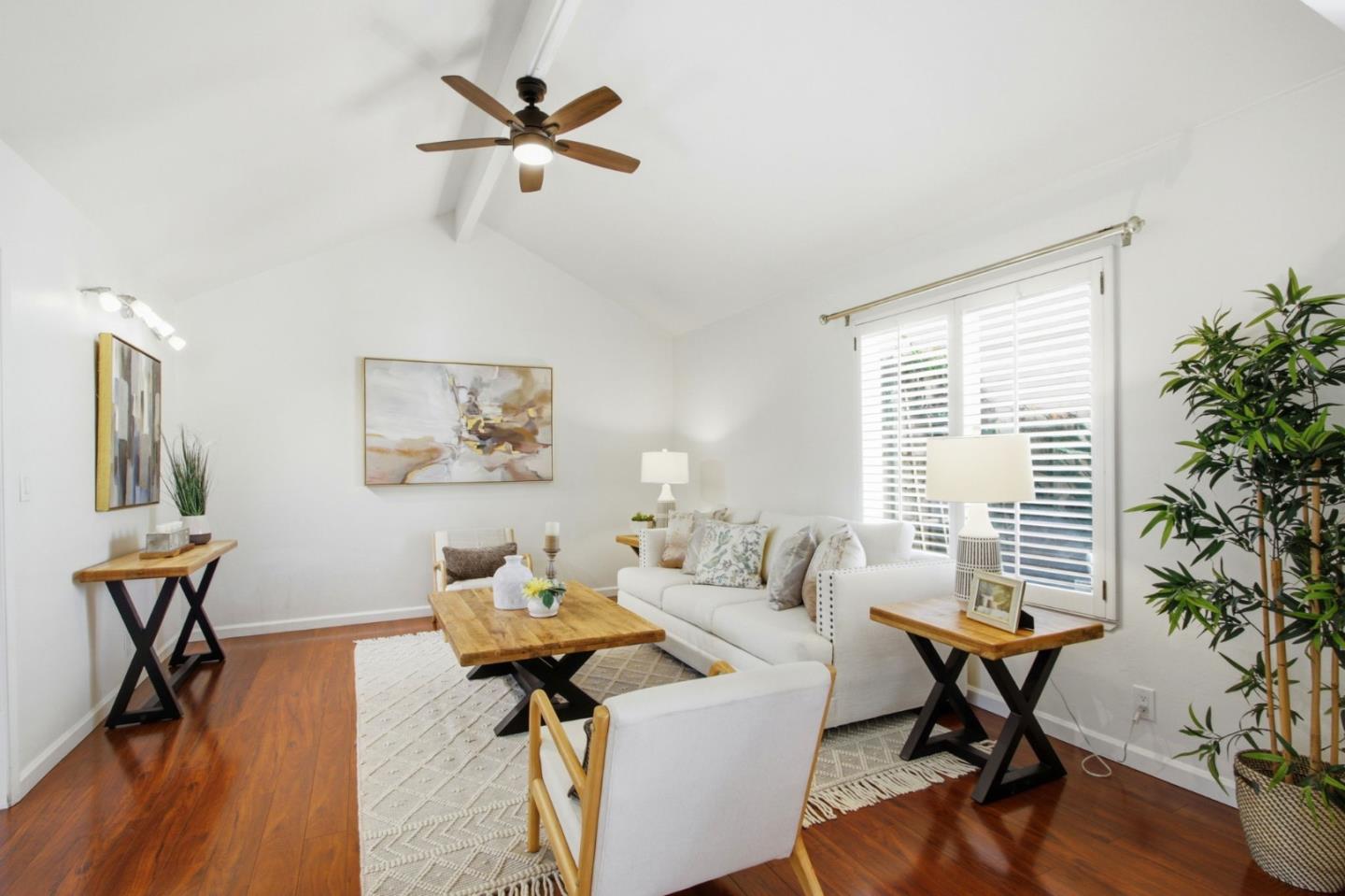 Detail Gallery Image 13 of 39 For 2955 Gala Ct, Santa Clara,  CA 95051 - 3 Beds | 2 Baths