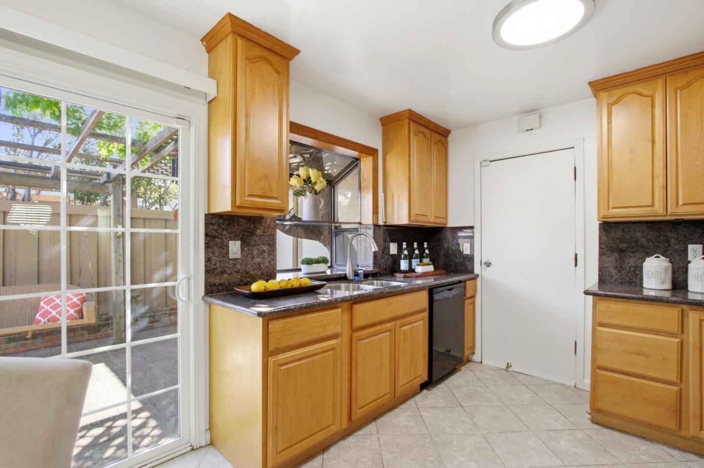 Detail Gallery Image 17 of 39 For 2955 Gala Ct, Santa Clara,  CA 95051 - 3 Beds | 2 Baths