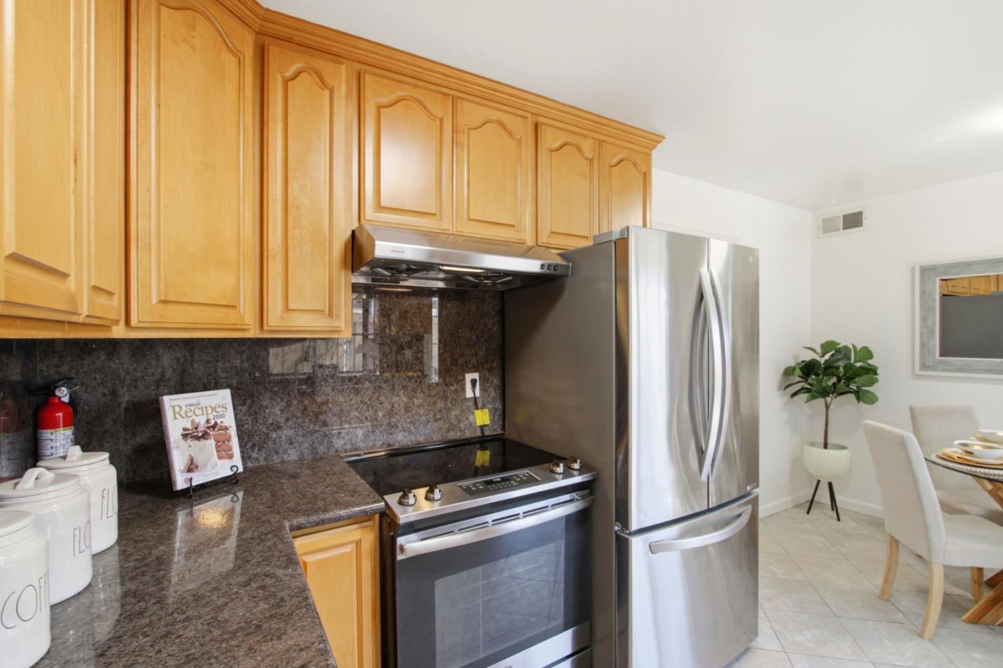 Detail Gallery Image 19 of 39 For 2955 Gala Ct, Santa Clara,  CA 95051 - 3 Beds | 2 Baths