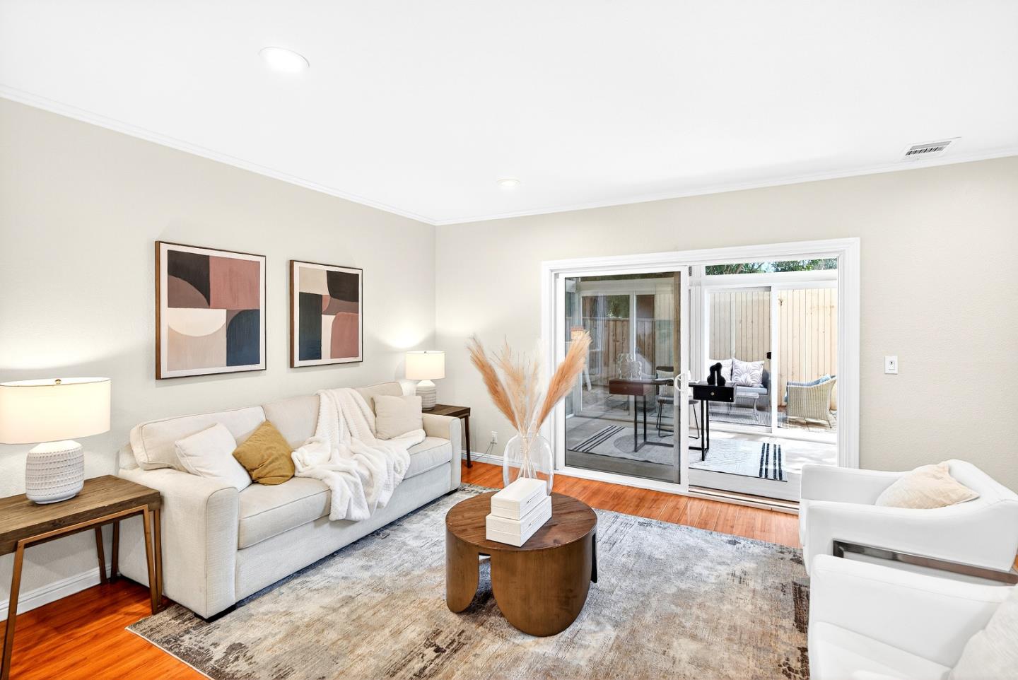 Detail Gallery Image 7 of 33 For 201 Flynn Ave #16,  Mountain View,  CA 94043 - 2 Beds | 2/1 Baths