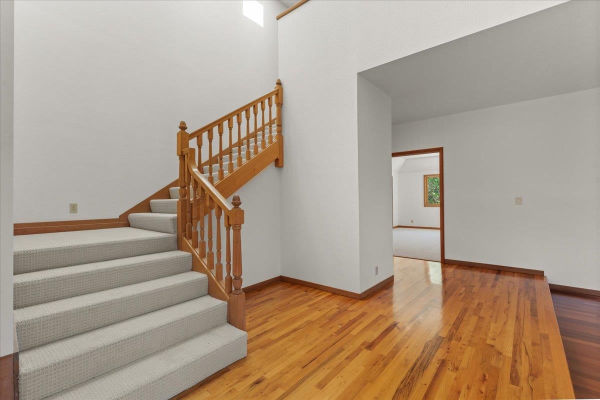 Detail Gallery Image 10 of 58 For 206 Ravenswood Ct, Santa Cruz,  CA 95060 - 3 Beds | 3 Baths