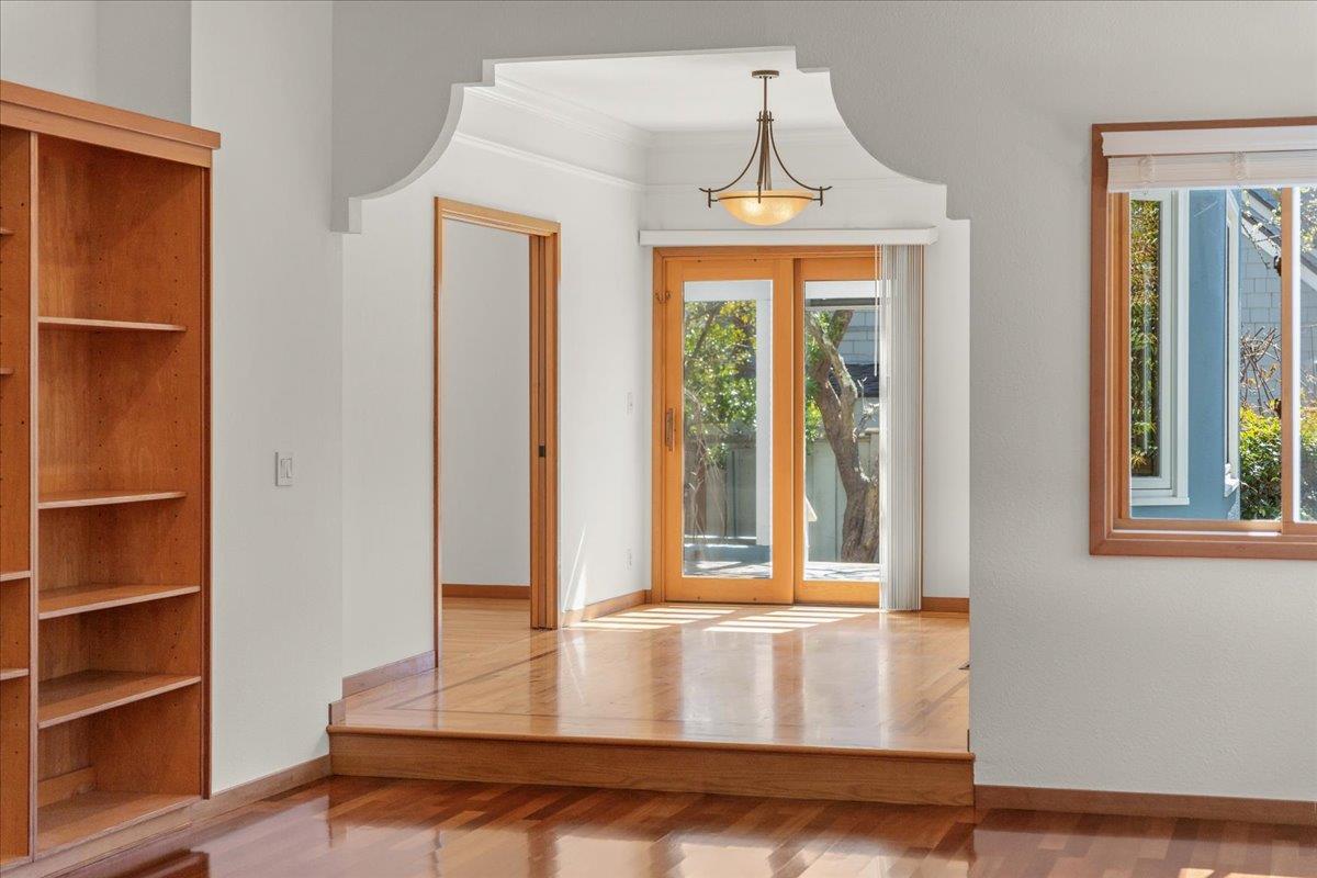 Detail Gallery Image 16 of 58 For 206 Ravenswood Ct, Santa Cruz,  CA 95060 - 3 Beds | 3 Baths