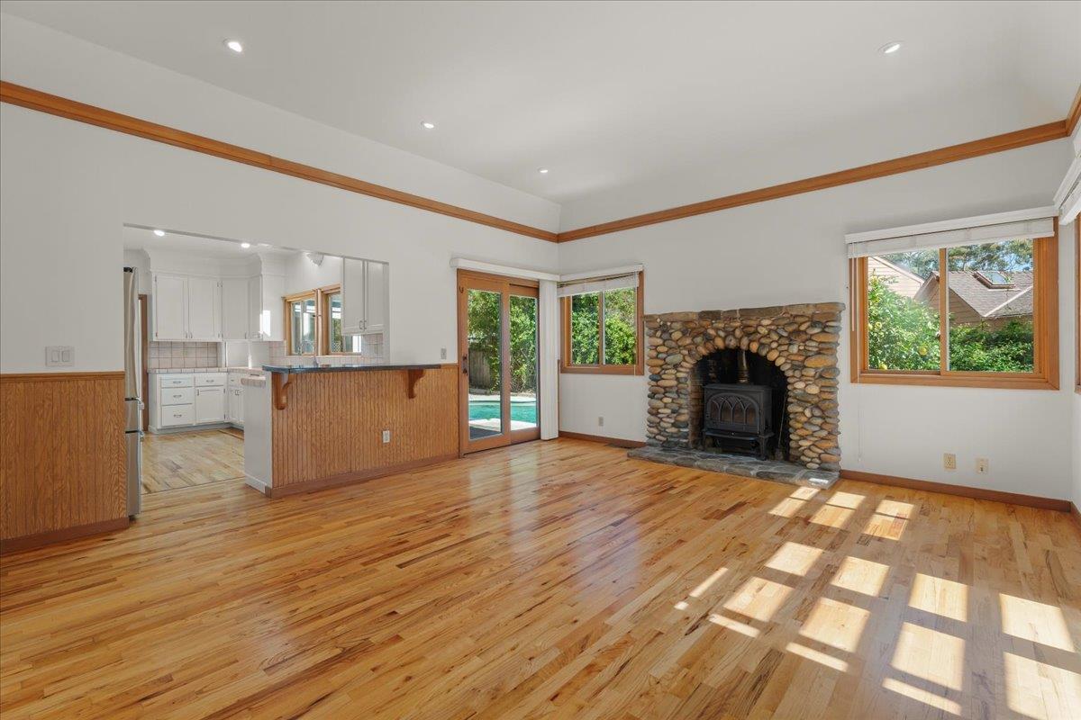 Detail Gallery Image 24 of 58 For 206 Ravenswood Ct, Santa Cruz,  CA 95060 - 3 Beds | 3 Baths