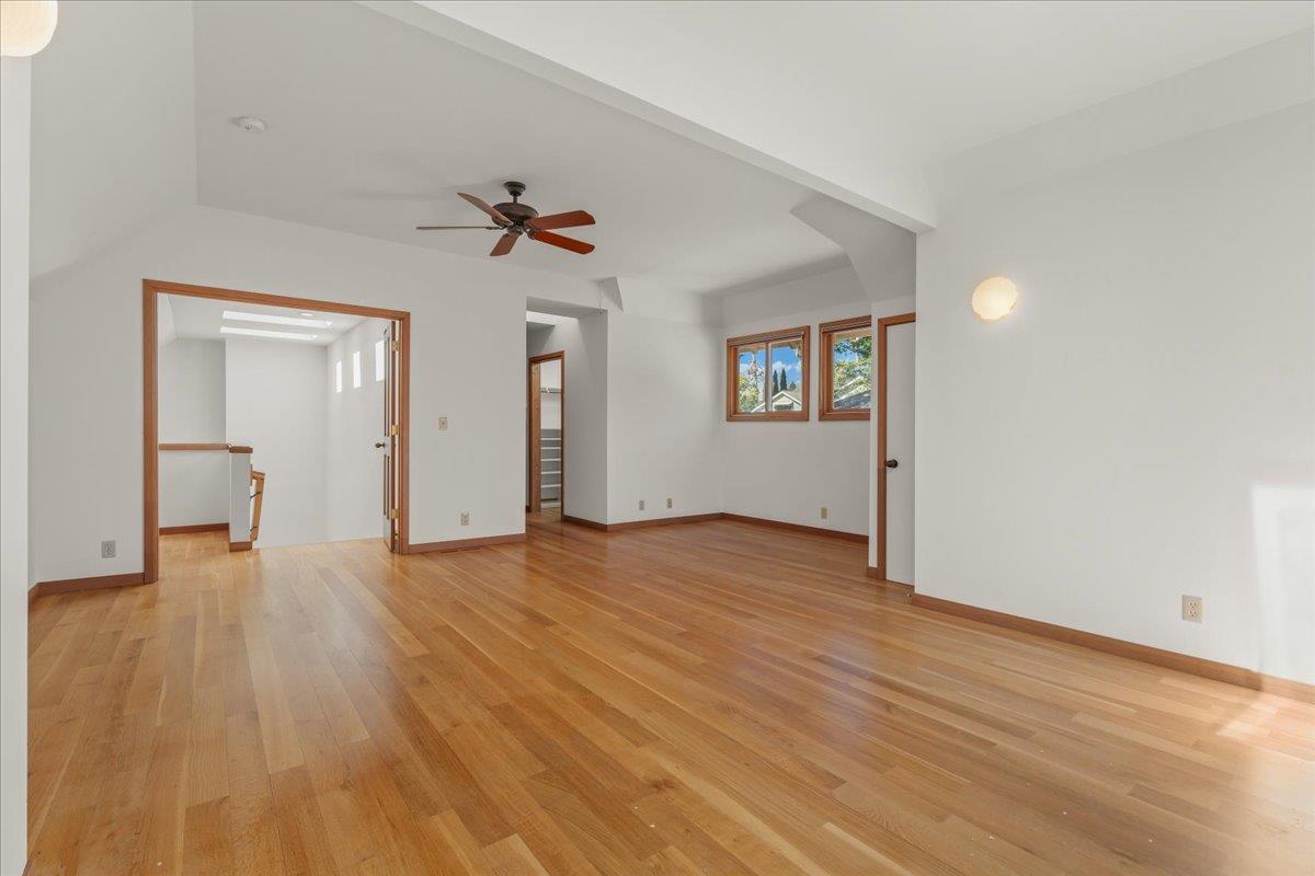 Detail Gallery Image 41 of 58 For 206 Ravenswood Ct, Santa Cruz,  CA 95060 - 3 Beds | 3 Baths