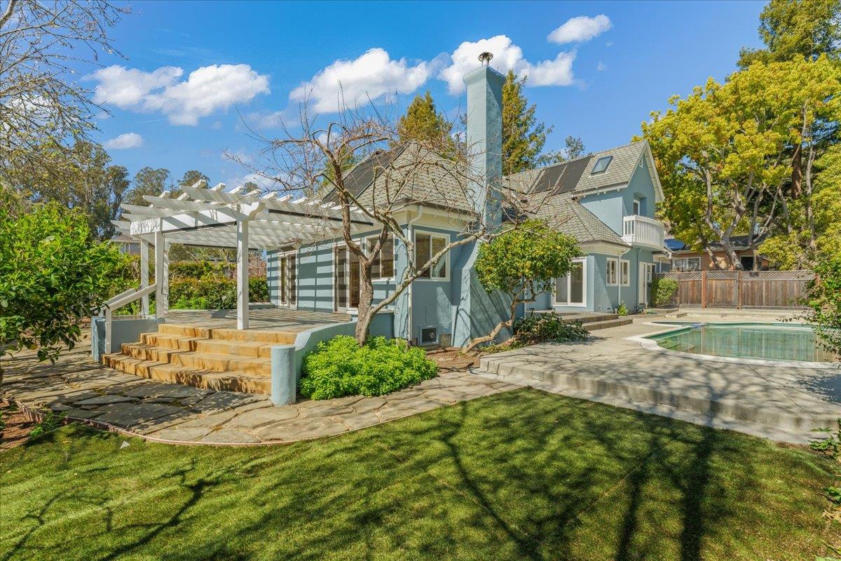 Detail Gallery Image 47 of 58 For 206 Ravenswood Ct, Santa Cruz,  CA 95060 - 3 Beds | 3 Baths