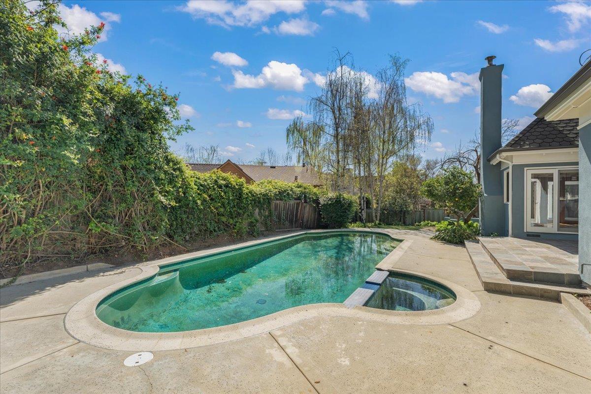 Detail Gallery Image 52 of 58 For 206 Ravenswood Ct, Santa Cruz,  CA 95060 - 3 Beds | 3 Baths