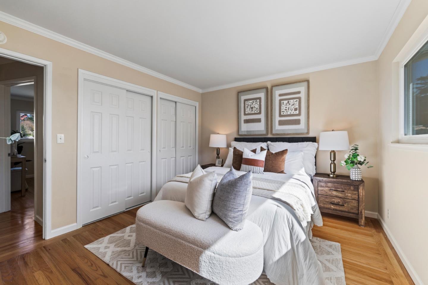 Detail Gallery Image 13 of 30 For 101 Elmwood Ct, San Bruno,  CA 94066 - 3 Beds | 3 Baths