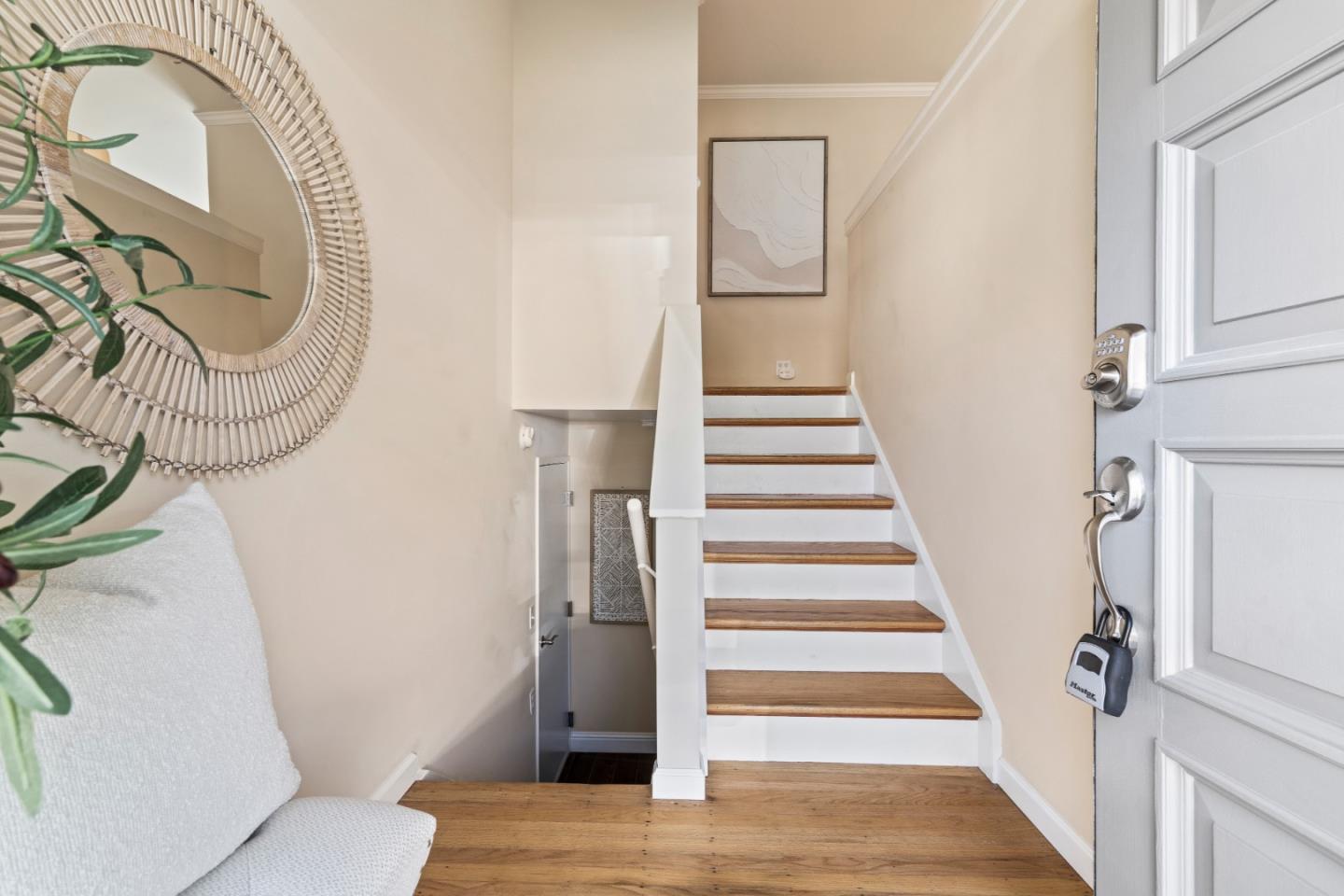 Detail Gallery Image 30 of 30 For 101 Elmwood Ct, San Bruno,  CA 94066 - 3 Beds | 3 Baths