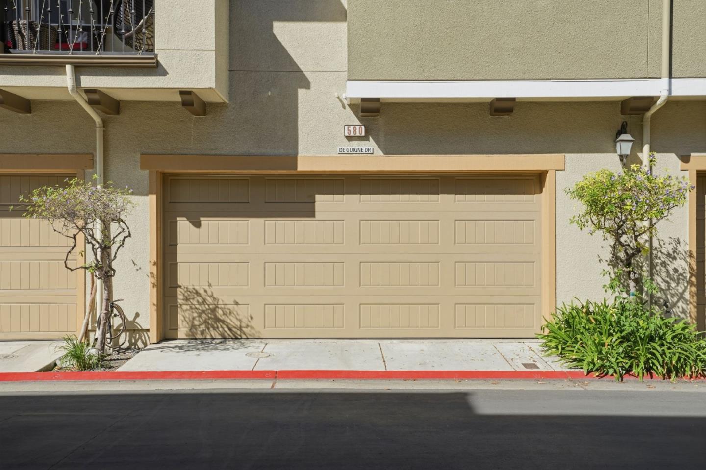 Detail Gallery Image 30 of 45 For 580 De Guigne Dr, Sunnyvale,  CA 94085 - 3 Beds | 3/1 Baths