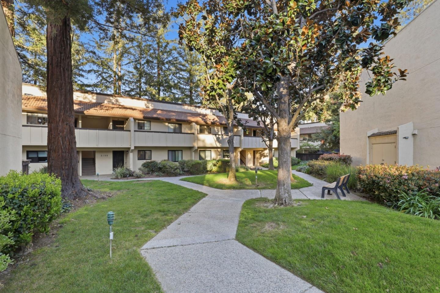 Detail Gallery Image 26 of 34 For 3226 Kimber Ct #104,  San Jose,  CA 95124 - 2 Beds | 2 Baths