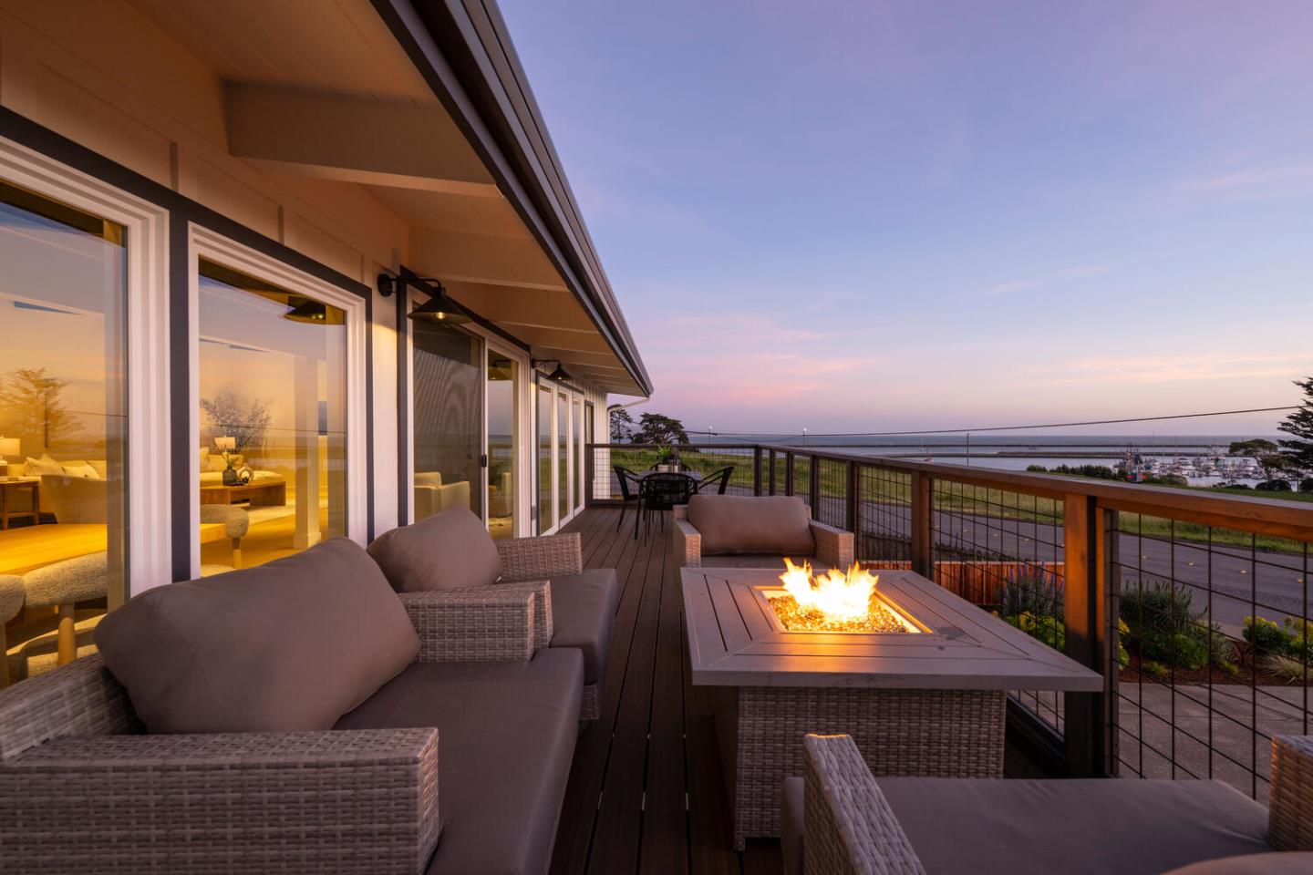 Front Image Thumbnail for ML82038335