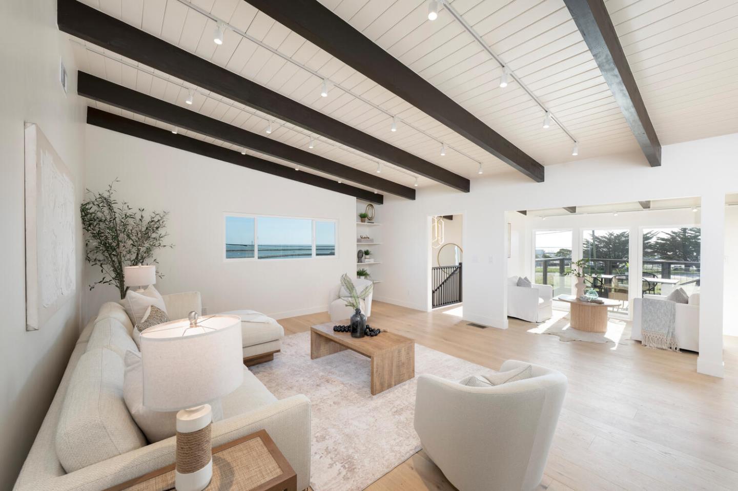 Detail Gallery Image 20 of 54 For 355 Avenue Alhambra, El Granada,  CA 94018 - 4 Beds | 3 Baths