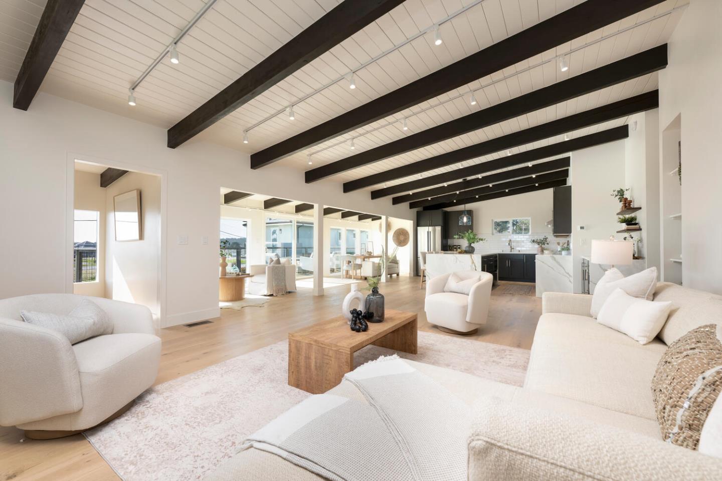 Detail Gallery Image 21 of 54 For 355 Avenue Alhambra, El Granada,  CA 94018 - 4 Beds | 3 Baths