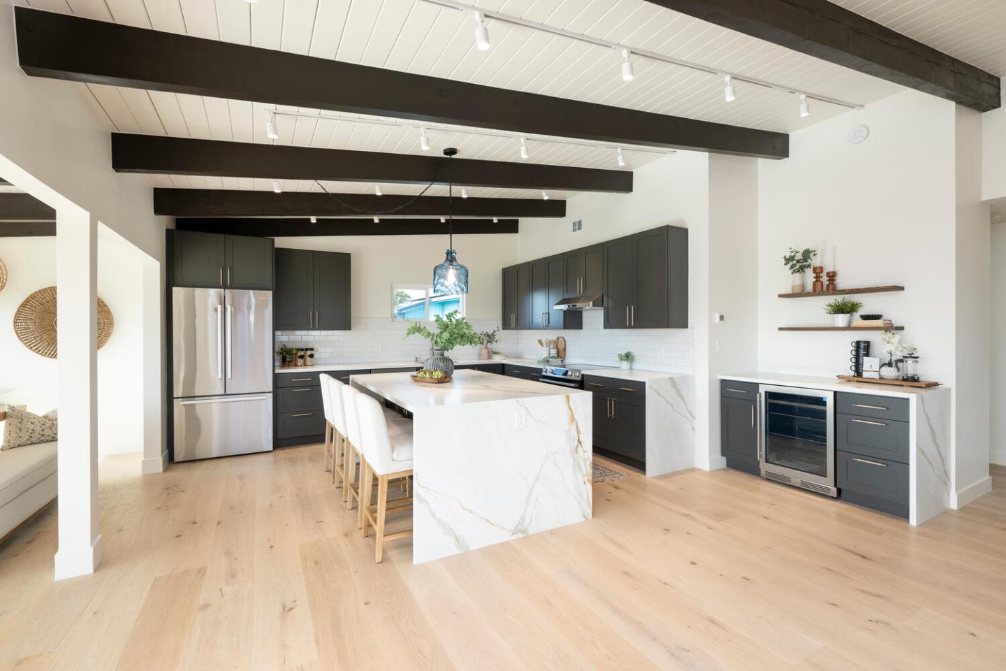 Detail Gallery Image 23 of 54 For 355 Avenue Alhambra, El Granada,  CA 94018 - 4 Beds | 3 Baths