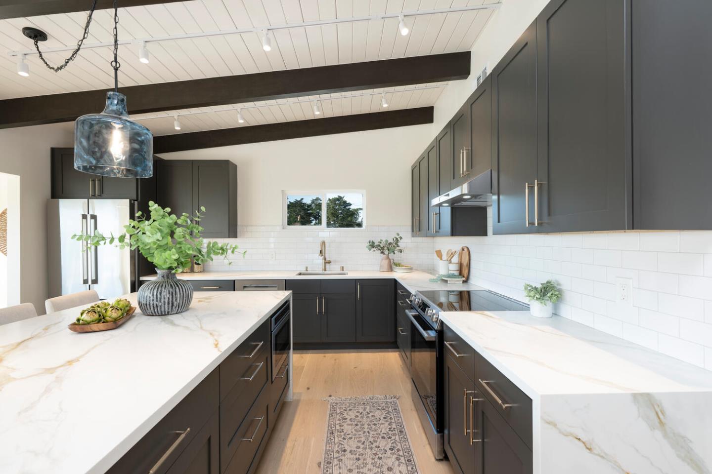 Detail Gallery Image 24 of 54 For 355 Avenue Alhambra, El Granada,  CA 94018 - 4 Beds | 3 Baths