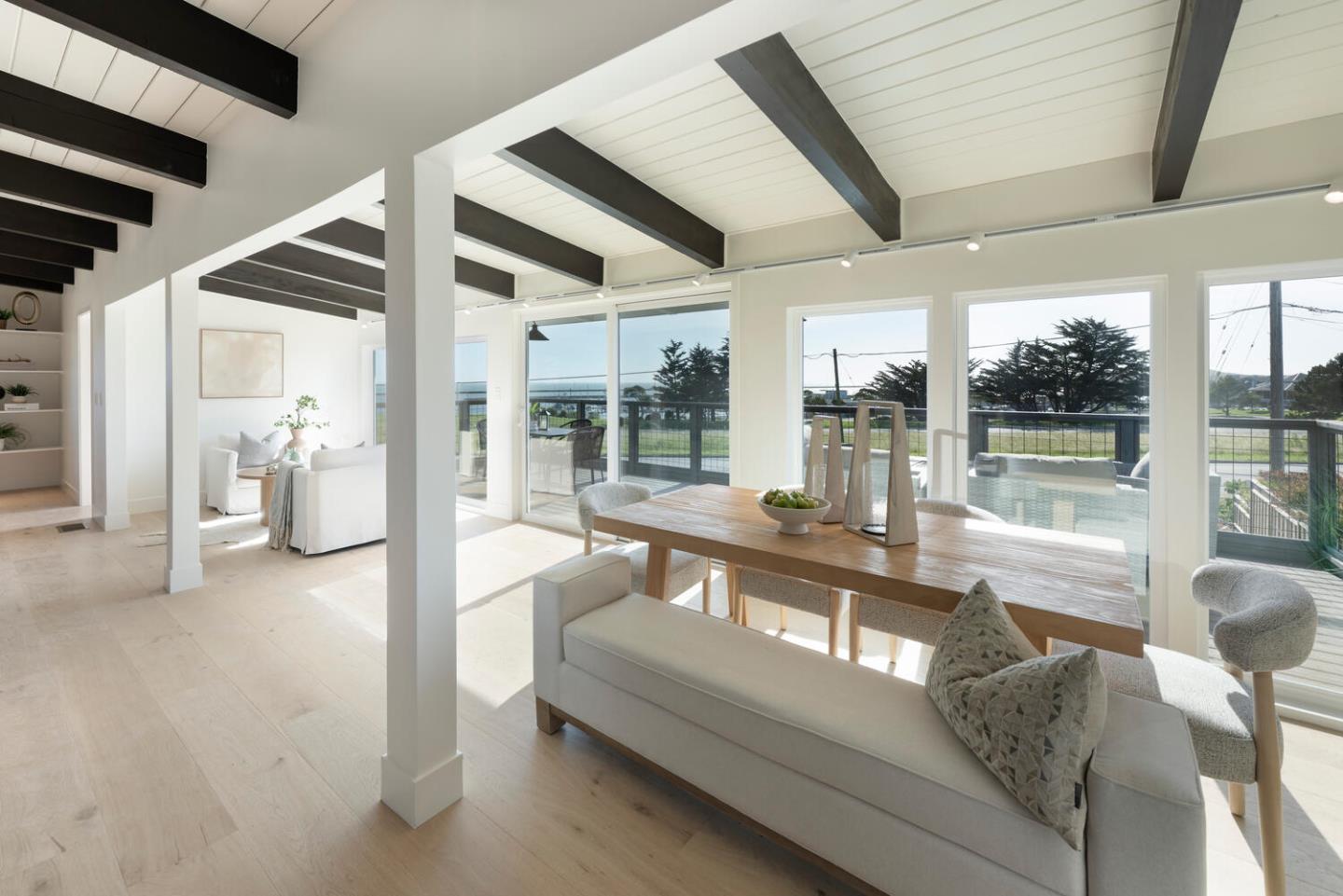 Detail Gallery Image 27 of 54 For 355 Avenue Alhambra, El Granada,  CA 94018 - 4 Beds | 3 Baths