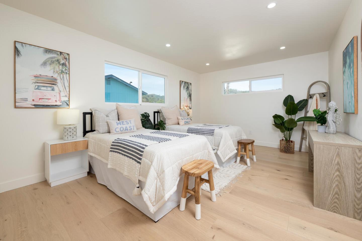 Detail Gallery Image 39 of 54 For 355 Avenue Alhambra, El Granada,  CA 94018 - 4 Beds | 3 Baths