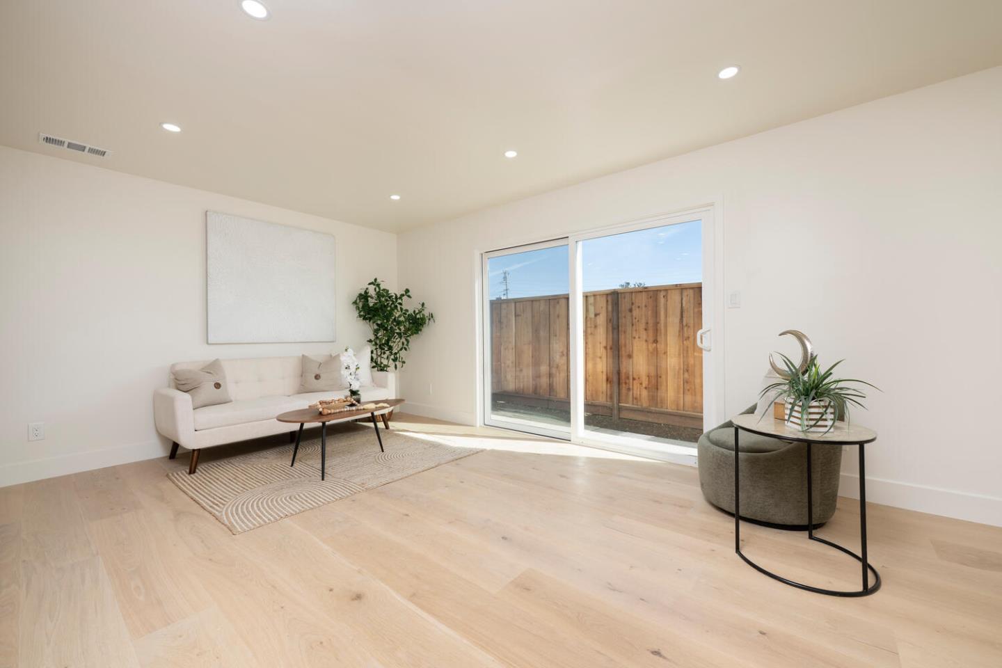 Detail Gallery Image 42 of 54 For 355 Avenue Alhambra, El Granada,  CA 94018 - 4 Beds | 3 Baths