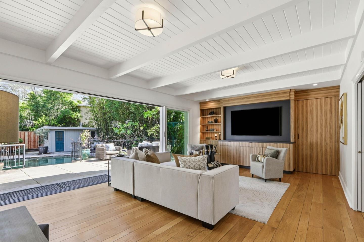 Detail Gallery Image 16 of 96 For 309 Crest Dr, San Jose,  CA 95127 - 4 Beds | 3 Baths